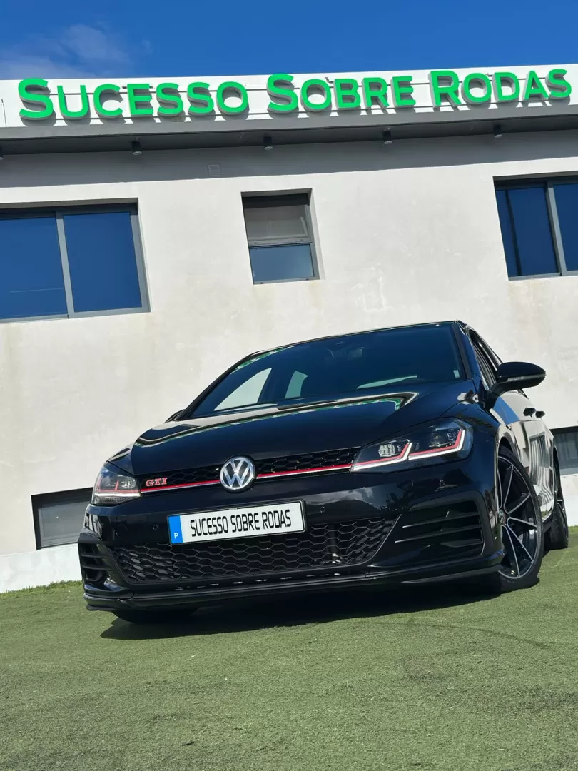 VW Golf 2.0 TSI GTI DSG Performance - foto 3