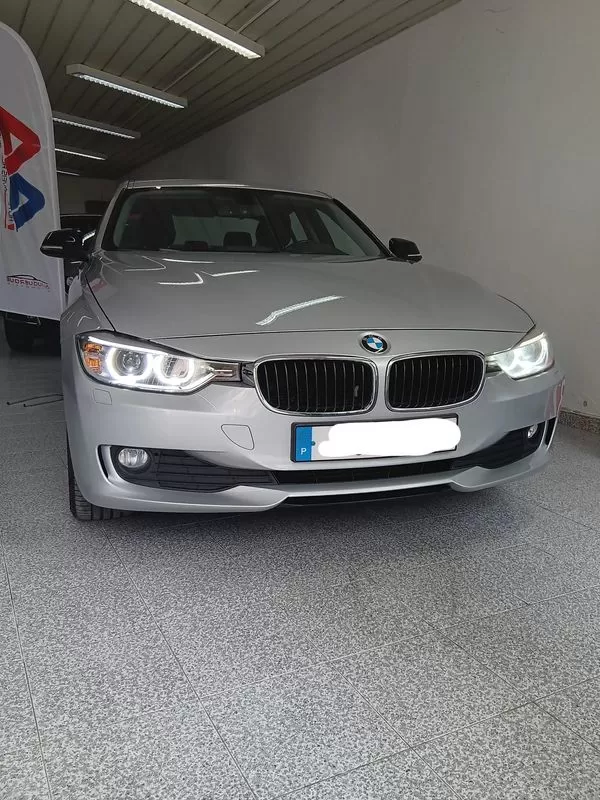BMW 320 d Auto Line Sport - foto 2
