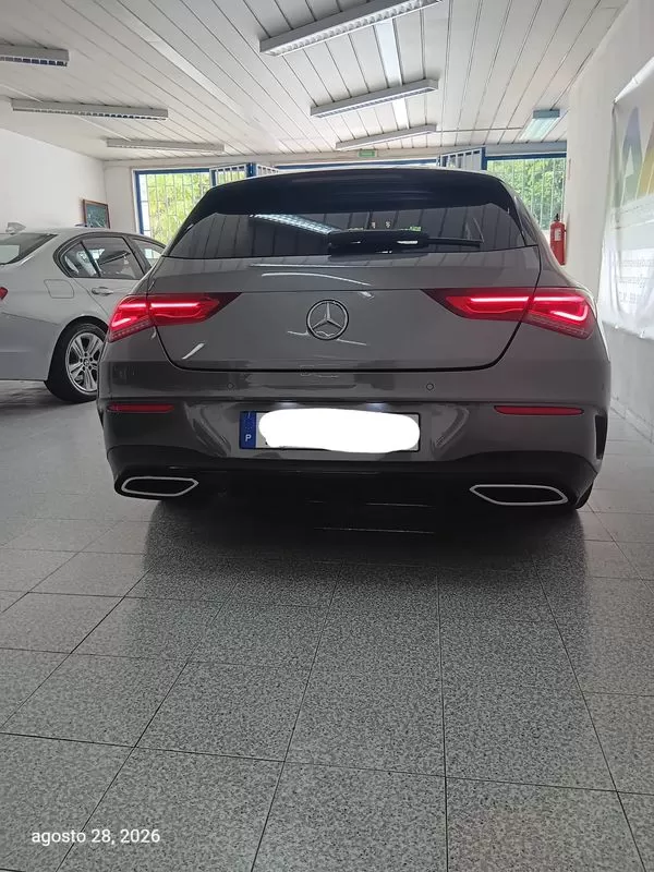 Mercedes-Benz CLA 200 d Shooting Brake AMG Line Aut. - foto 8