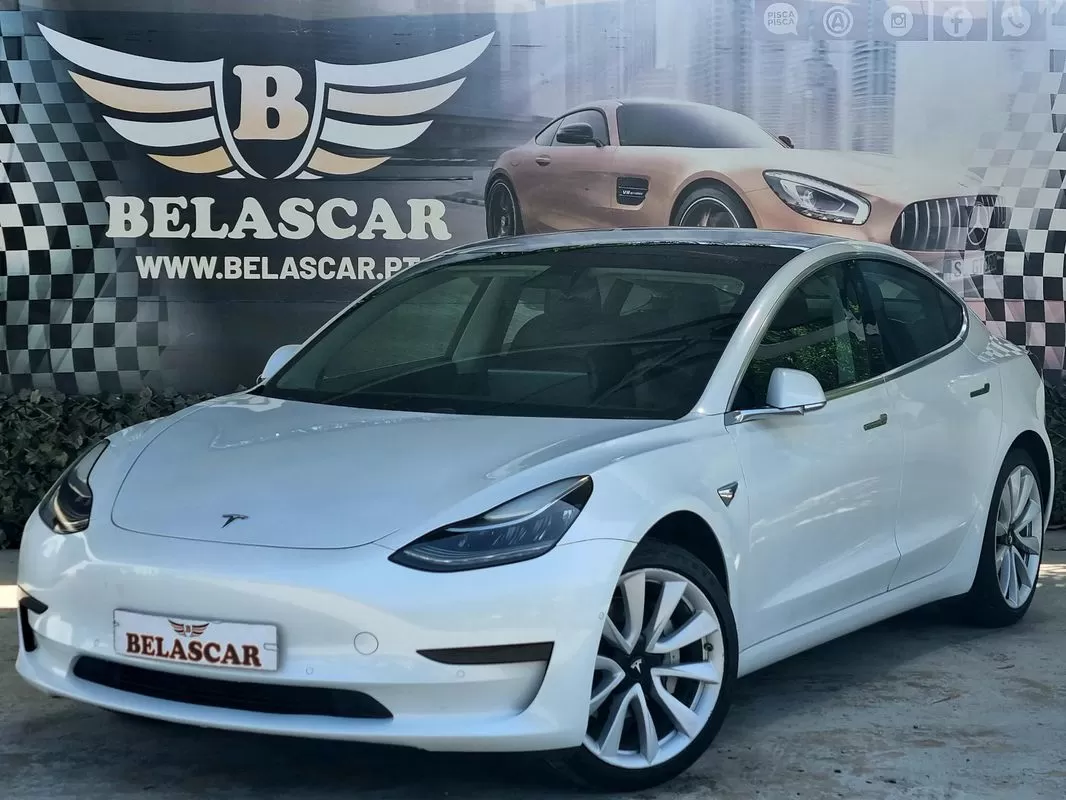 Tesla Model 3 Standard Range Plus RWD