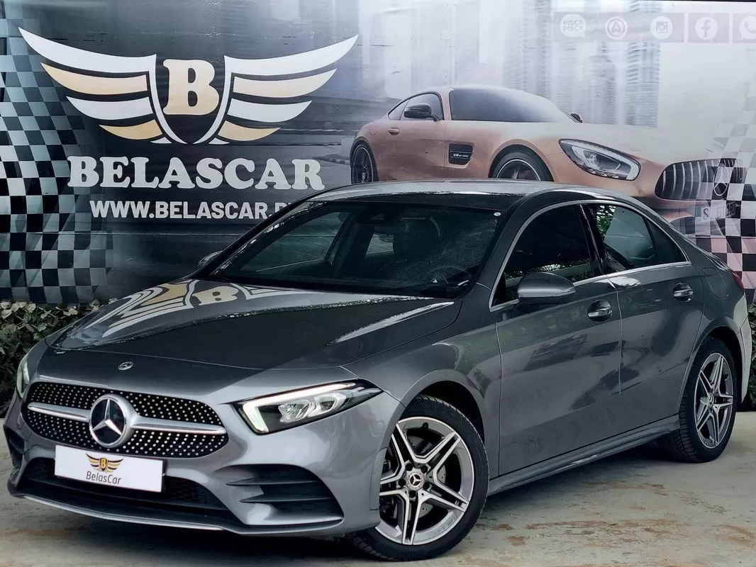Mercedes-Benz A 250 Limousine e AMG Line