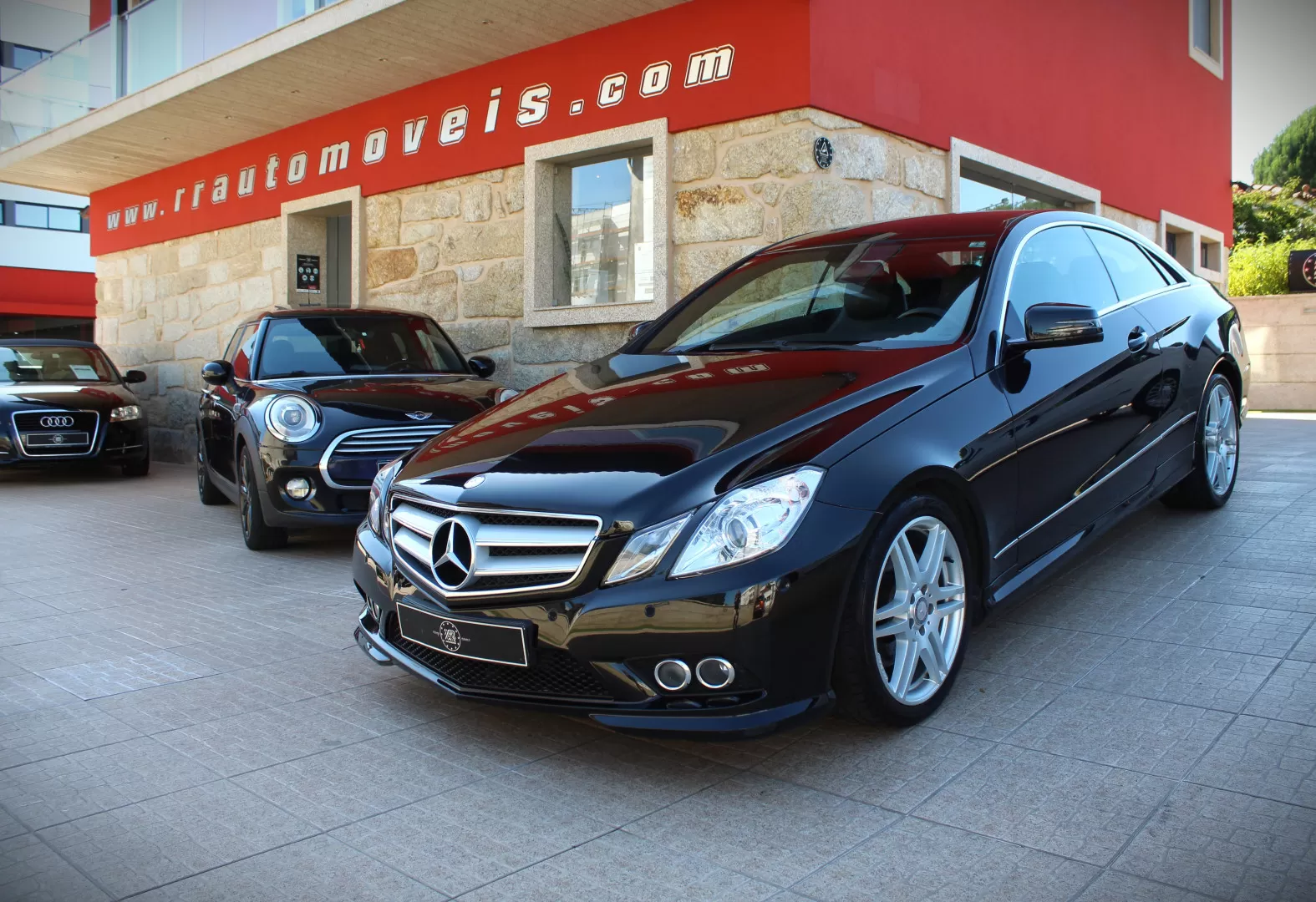 Mercedes-Benz E 250 CGI Elegance BlueEfficiency
