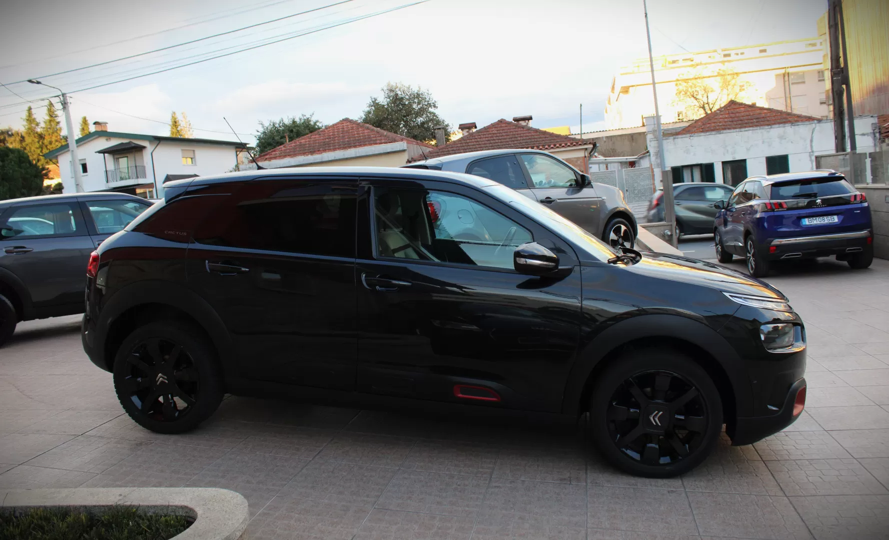 Citroën C4 Cactus 1.2 PureTech Shine EAT6 - foto 5