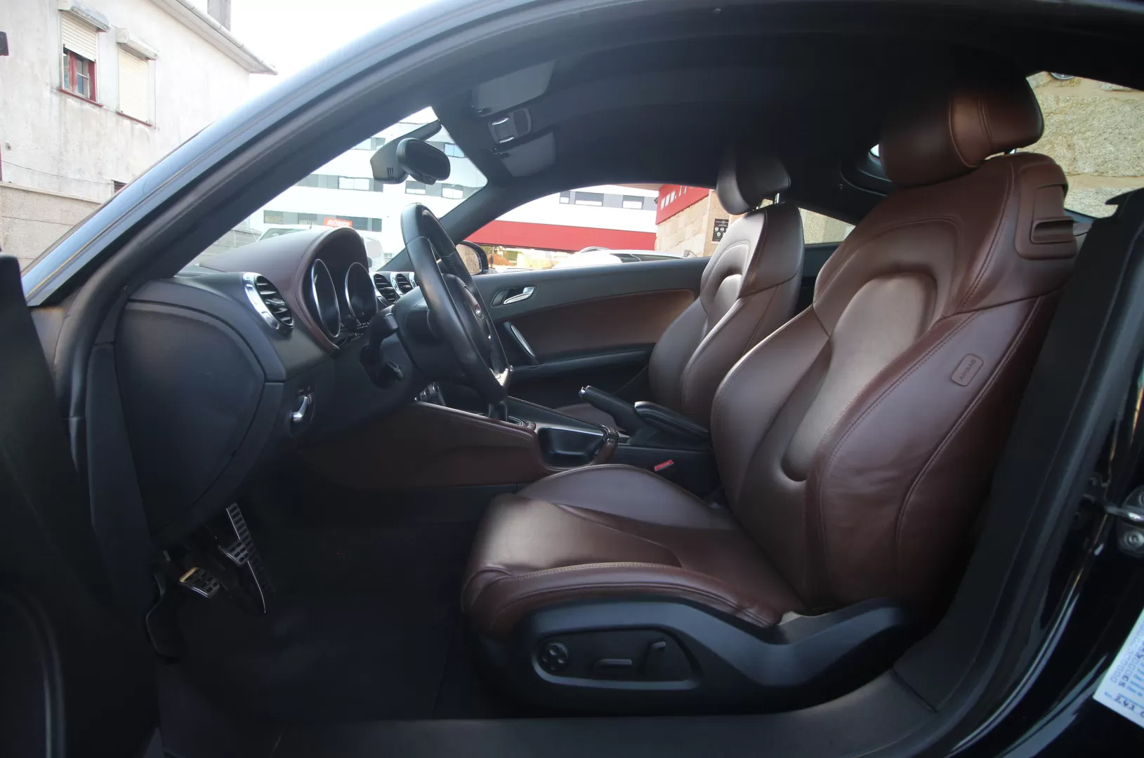 Audi TT Coupé 2.0 TDI quattro - foto 8