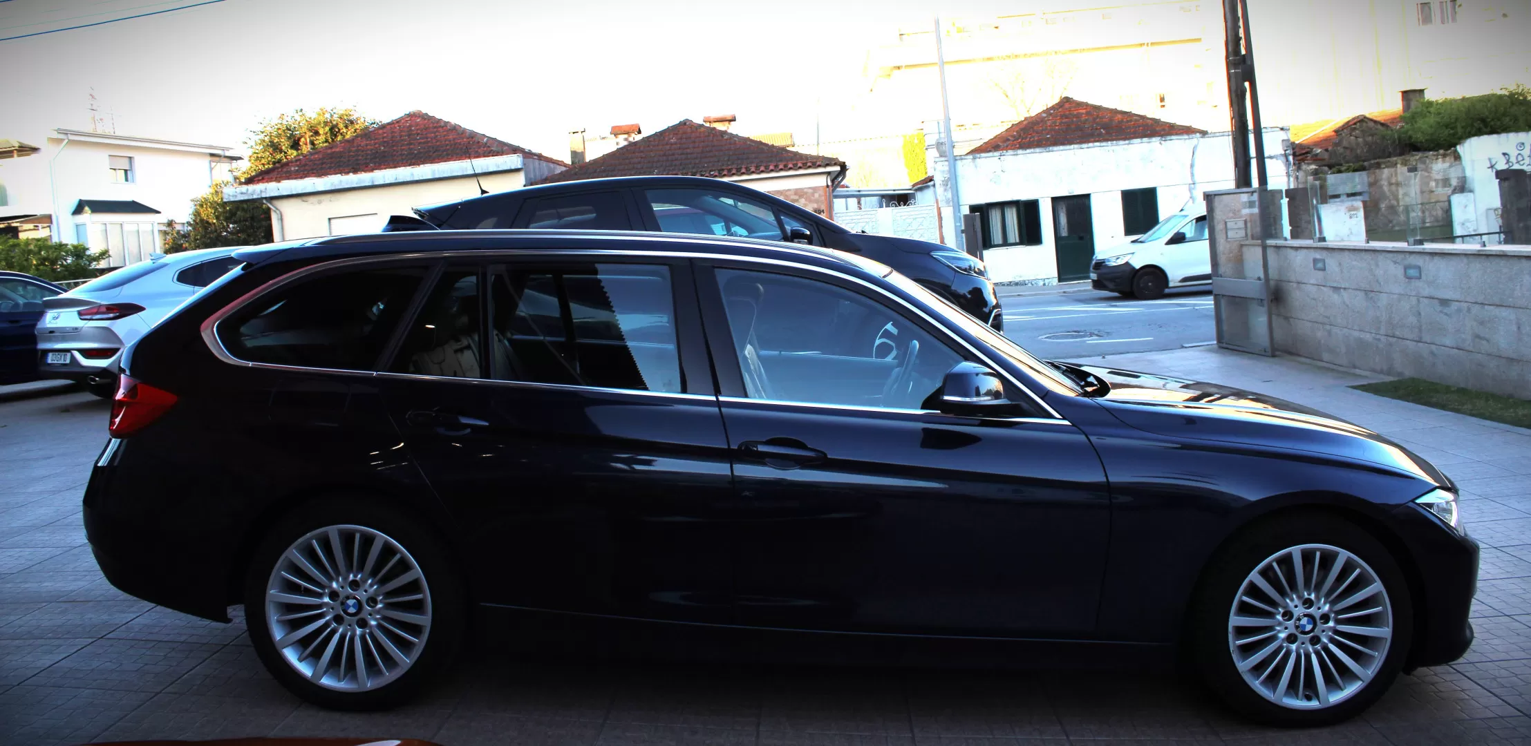 BMW 335 i xDrive L.Mod.Auto - foto 4