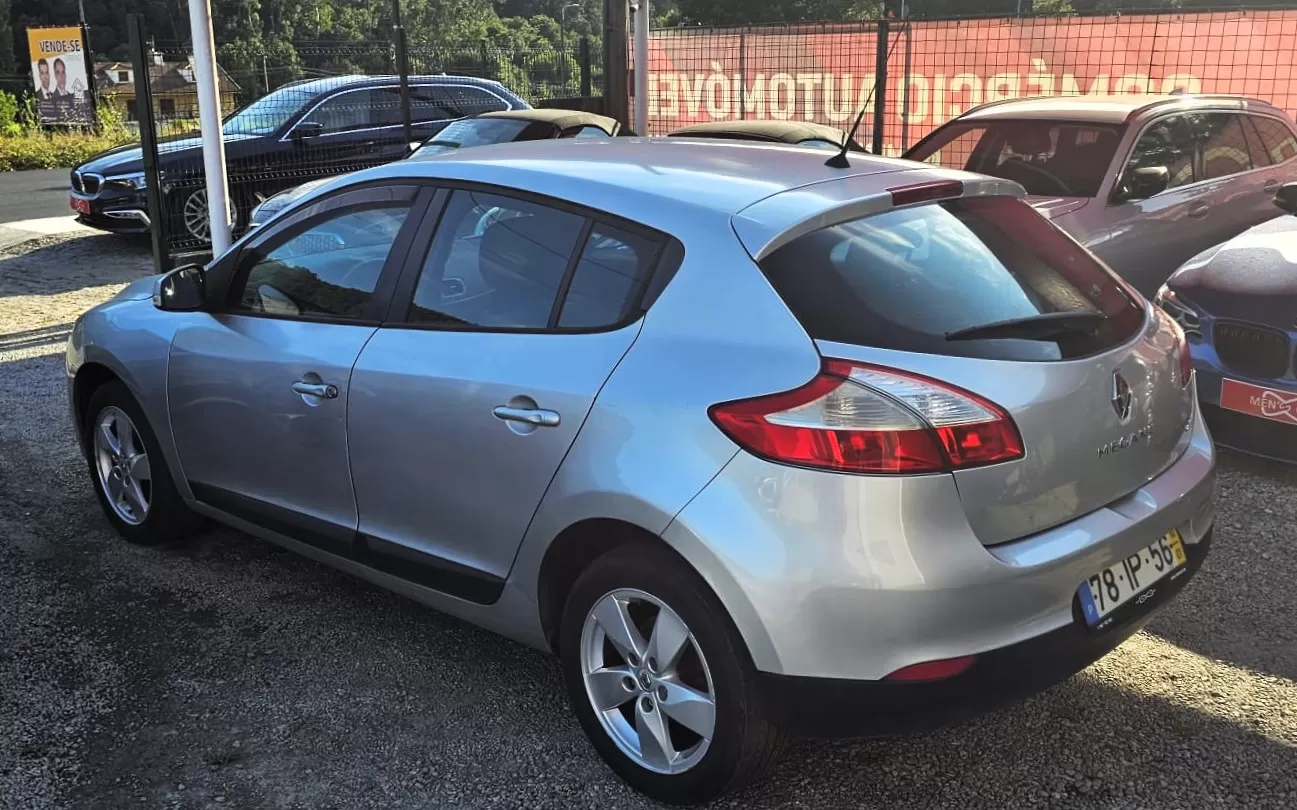 Renault Mégane 1.5 dCi Privilège - foto 3