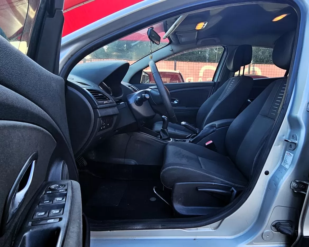 Renault Mégane 1.5 dCi Privilège - foto 5