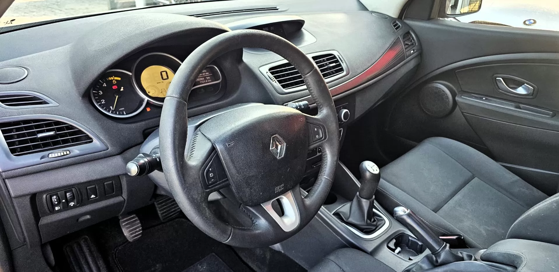 Renault Mégane 1.5 dCi Privilège - foto 6