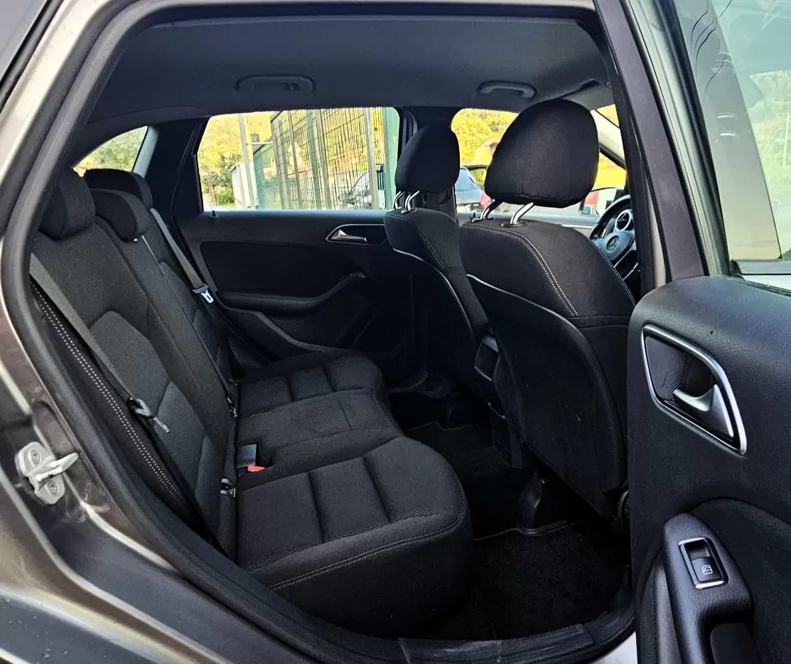 Mercedes-Benz B 180 (CDI) d 7G-DCT - foto 8