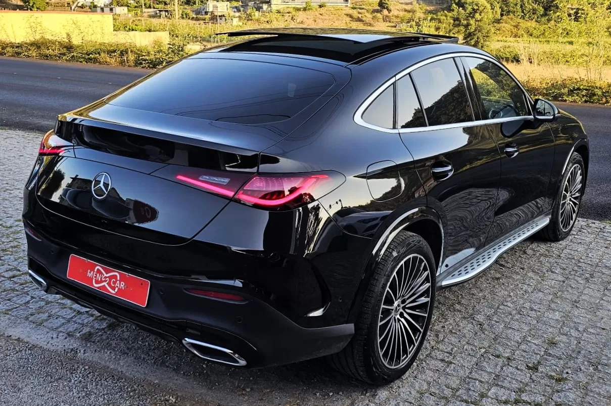 Mercedes-Benz GLC 220 d Coupe 4Matic 9G-TRONIC Edition AMG Line - foto 2