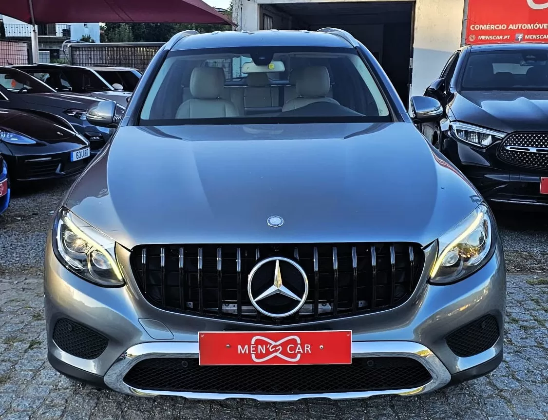 Mercedes-Benz GLC 220 d 4Matic 9G-TRONIC Exclusive - foto 4