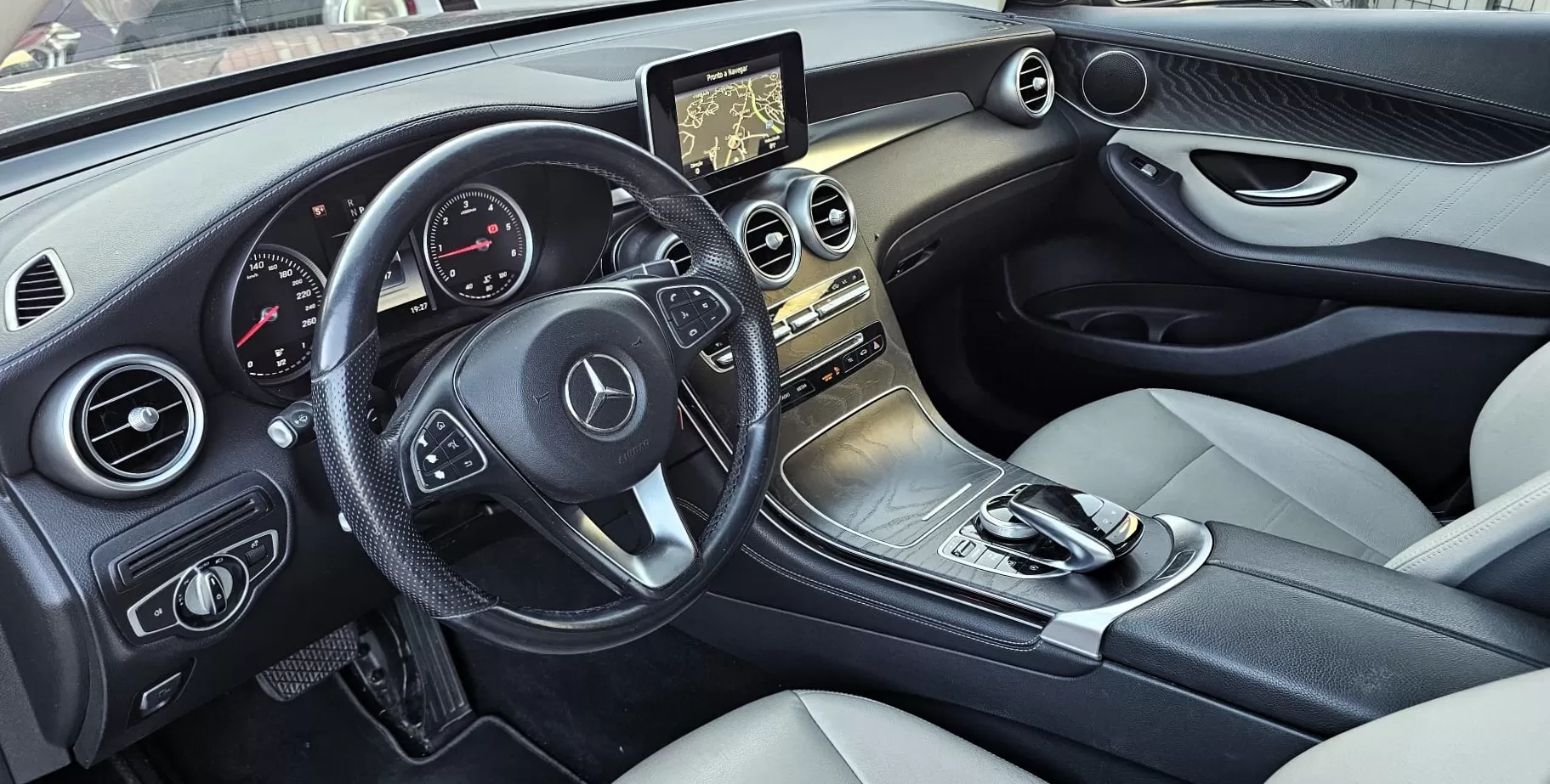 Mercedes-Benz GLC 220 d 4Matic 9G-TRONIC Exclusive - foto 6