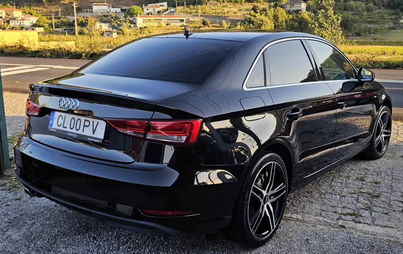 Audi A3 Limousine 1.6 TDI - foto 2
