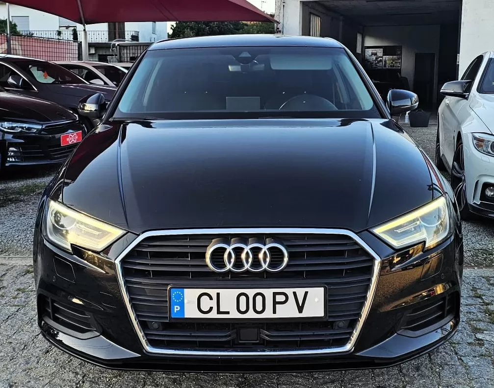 Audi A3 Limousine 1.6 TDI - foto 4