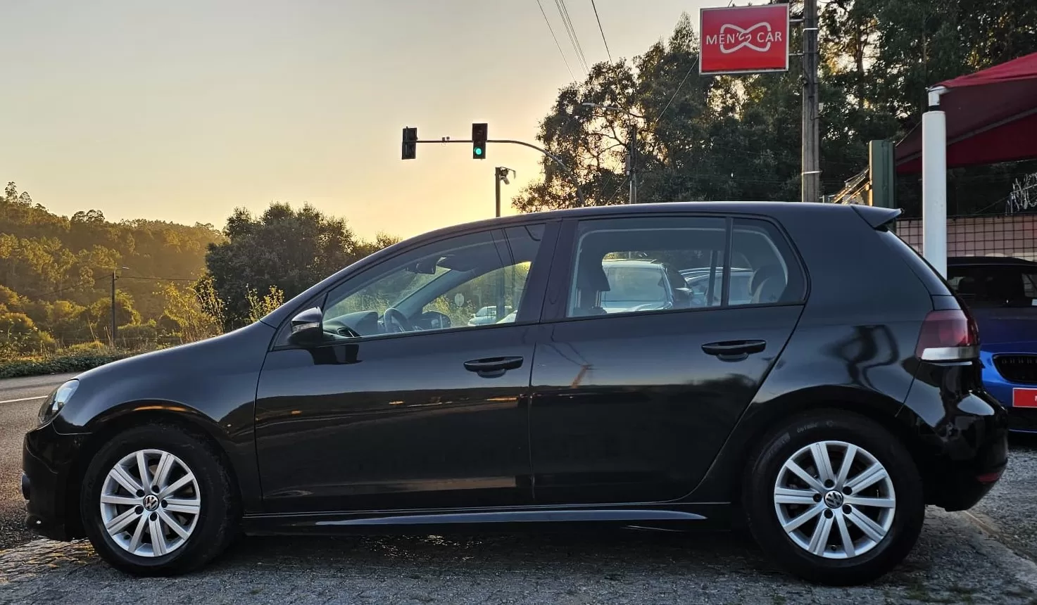 VW Golf 1.6 TDi Confortline - foto 3