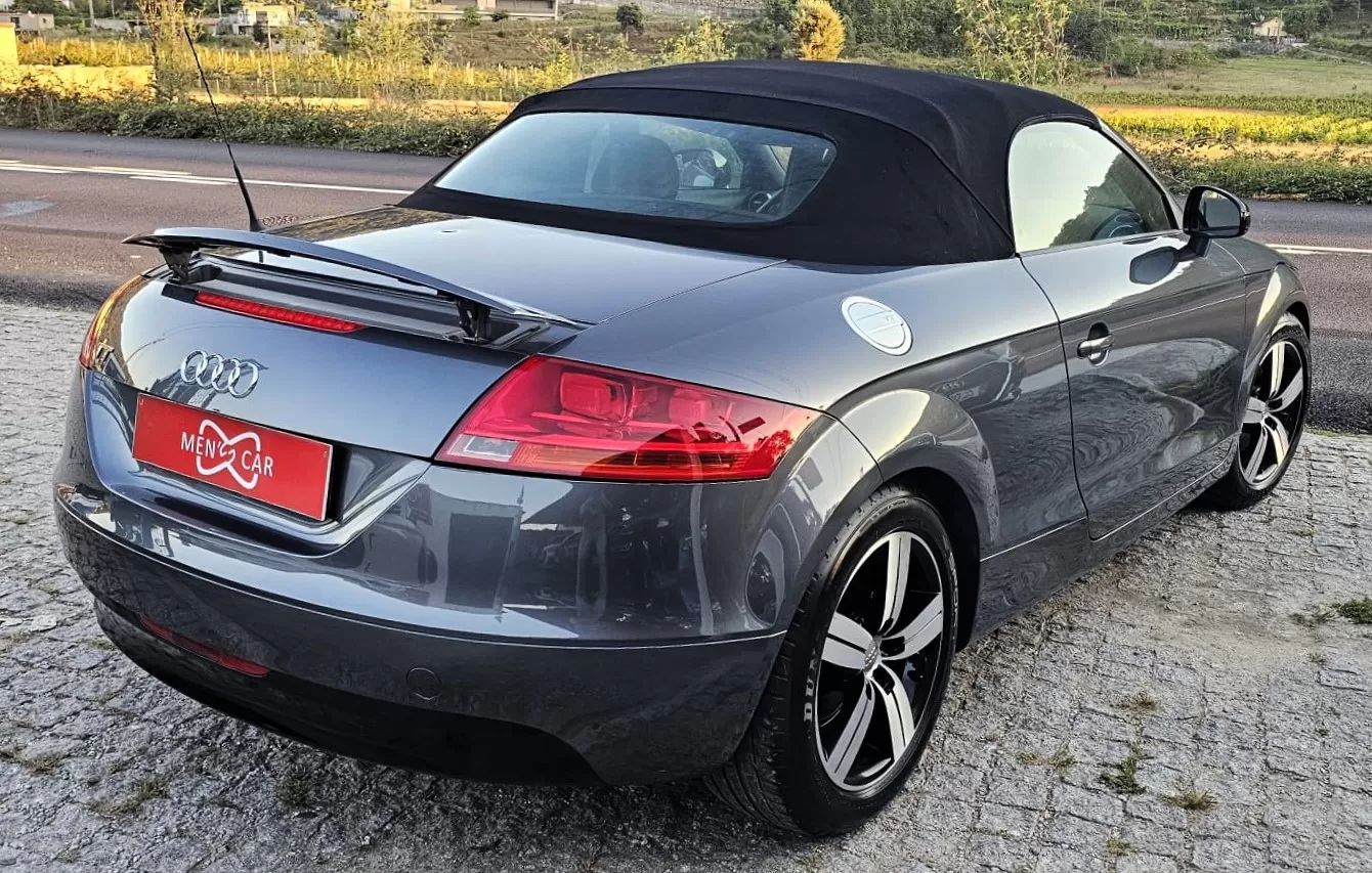 Audi TT Roadster 2.0 TFSI - foto 2