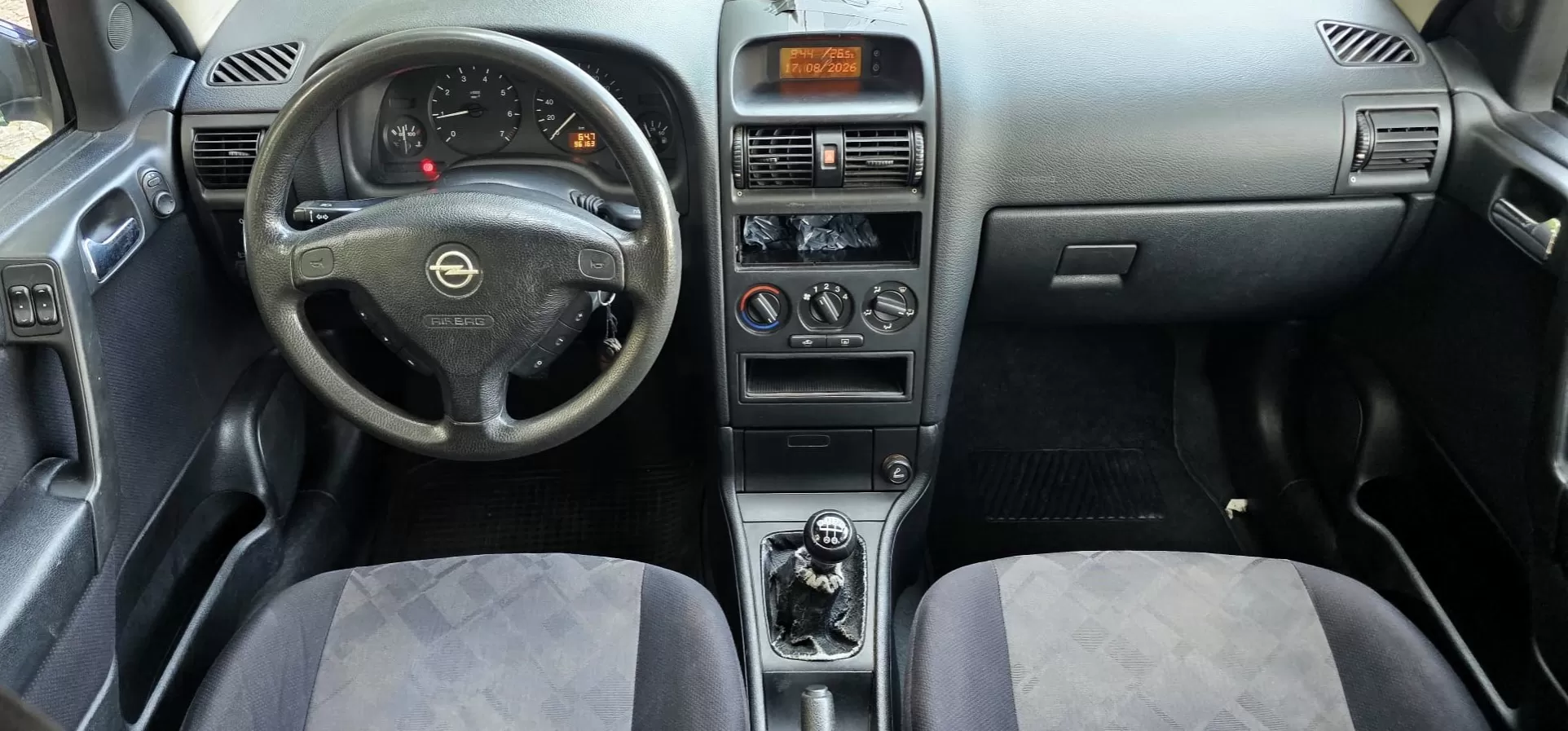 Opel Astra 1.4 Edition - foto 6