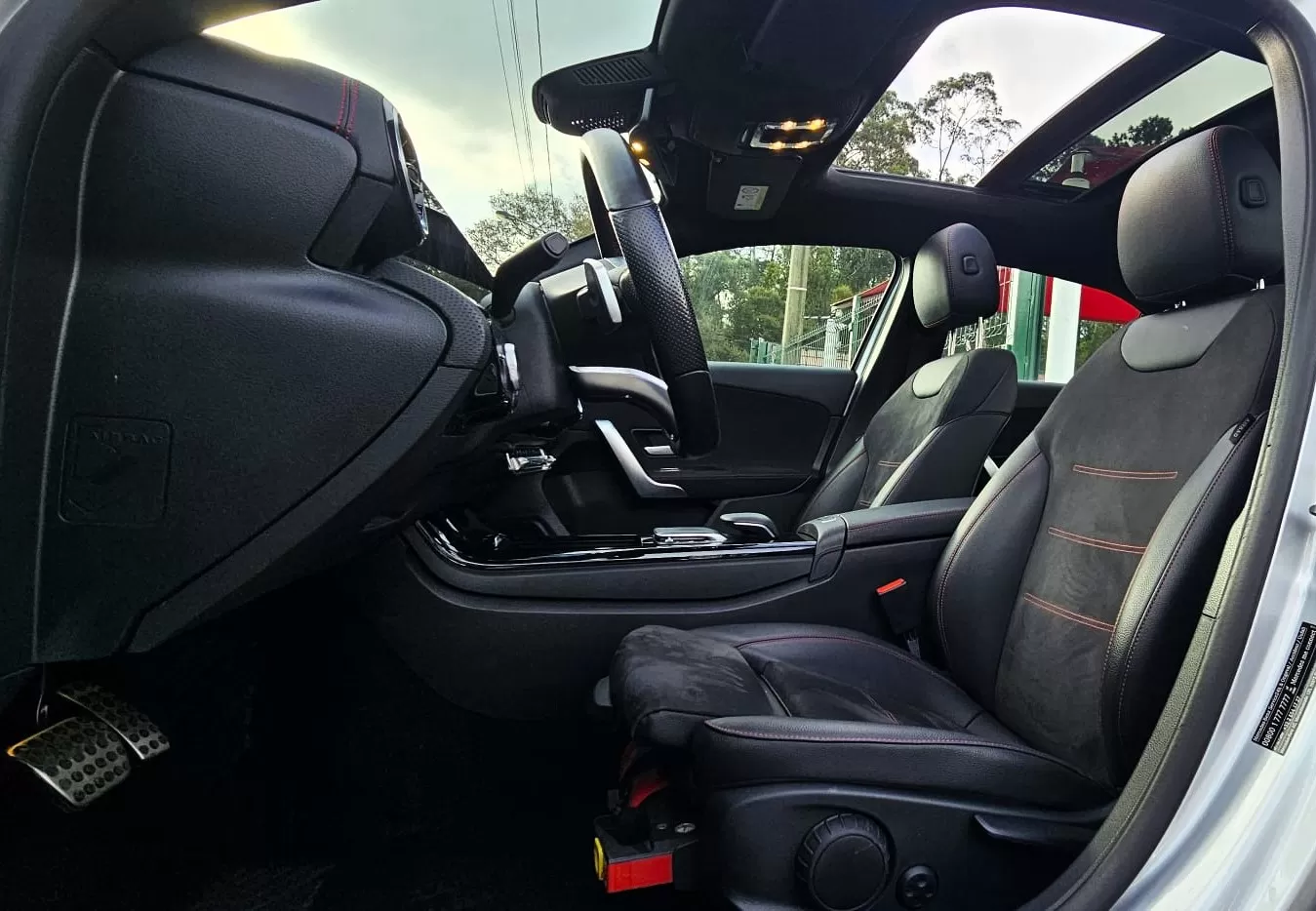 Mercedes-Benz A 180 Limousine d 7G-DCT AMG Line - foto 5