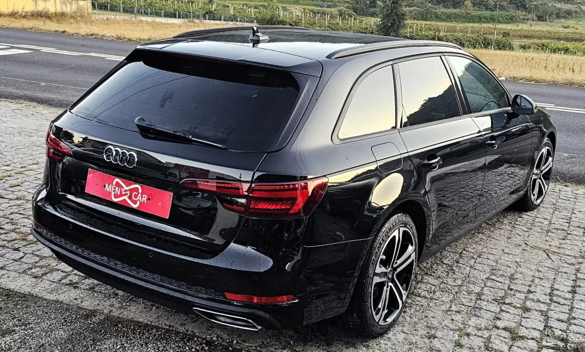 Audi A4 Avant 30 TDI S tronic sport - foto 2