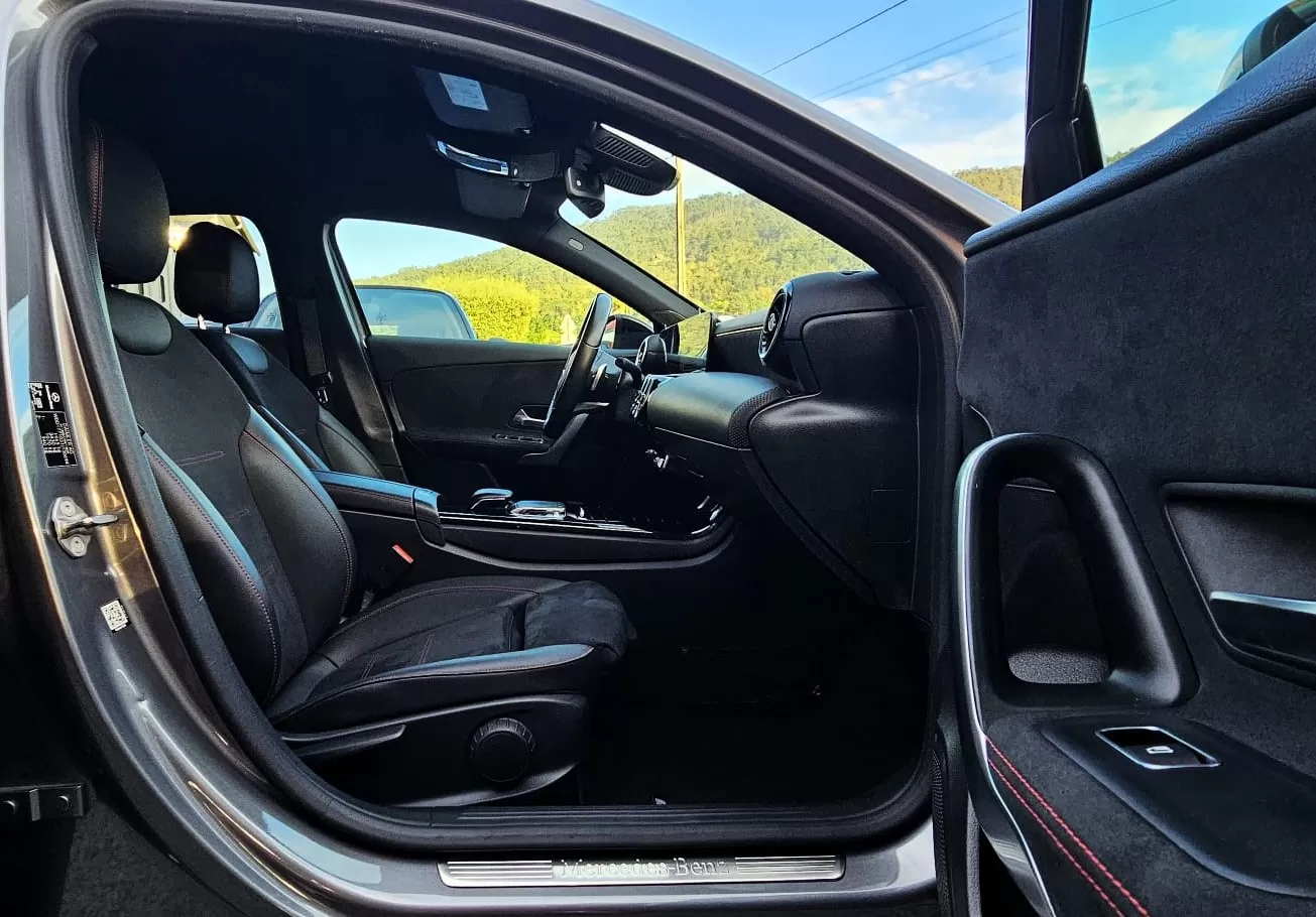 Mercedes-Benz A 180 Limousine d 7G-DCT AMG Line - foto 7