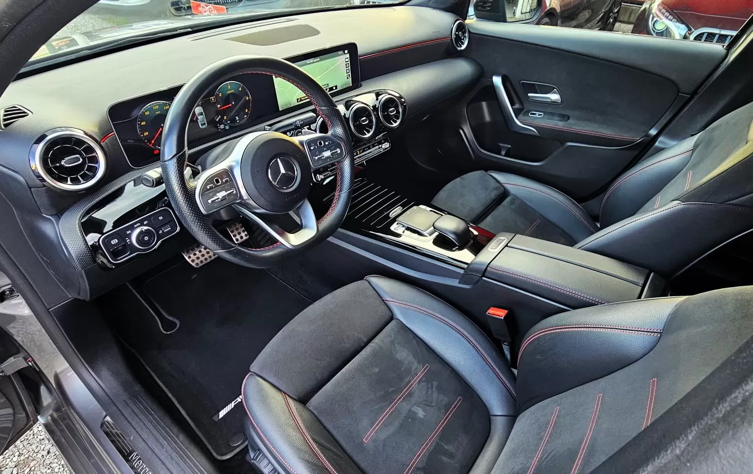Mercedes-Benz A 180 Limousine d 7G-DCT AMG Line - foto 5