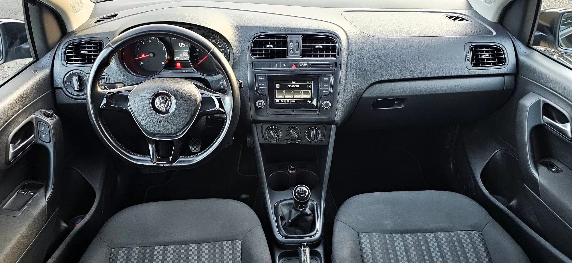 VW Polo 1.0 Confortline - foto 6