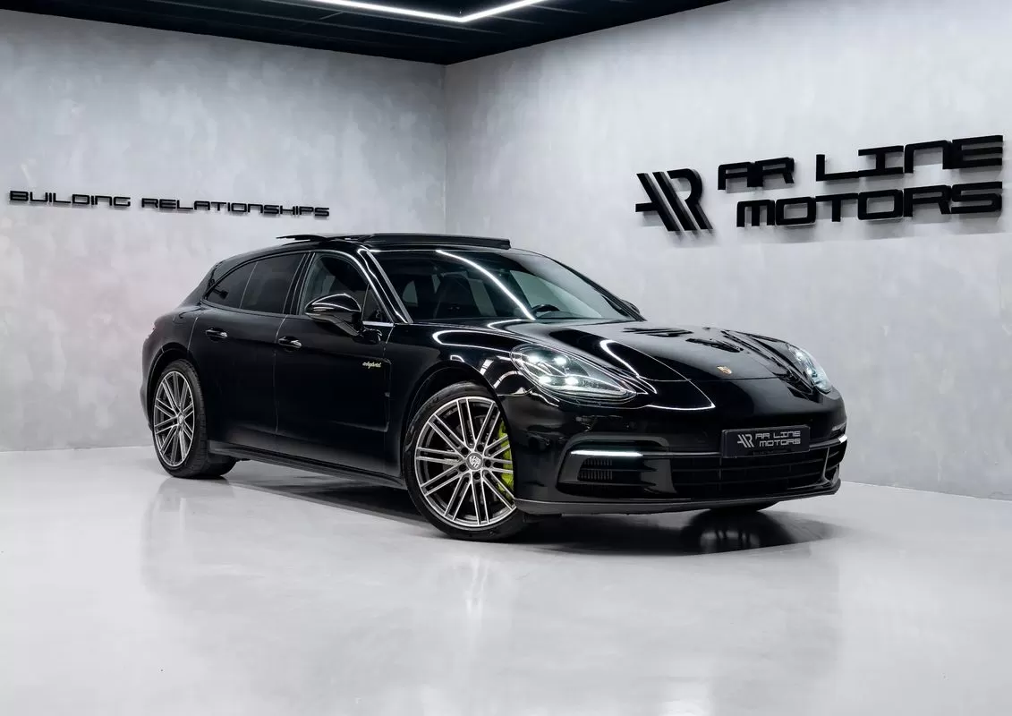 Porsche Panamera Sport Turismo - foto 2
