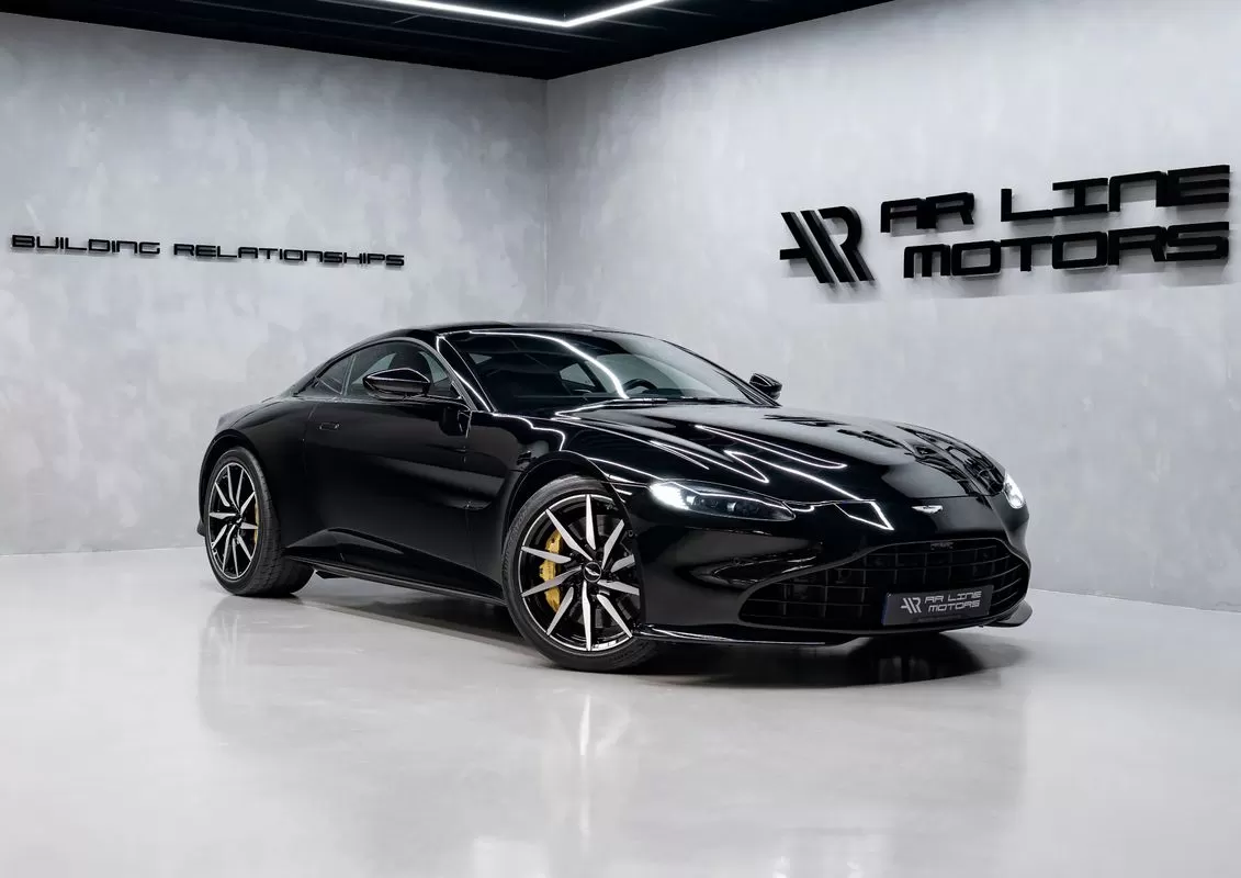 Aston Martin V8 Vantage Coupe V8 - foto 2