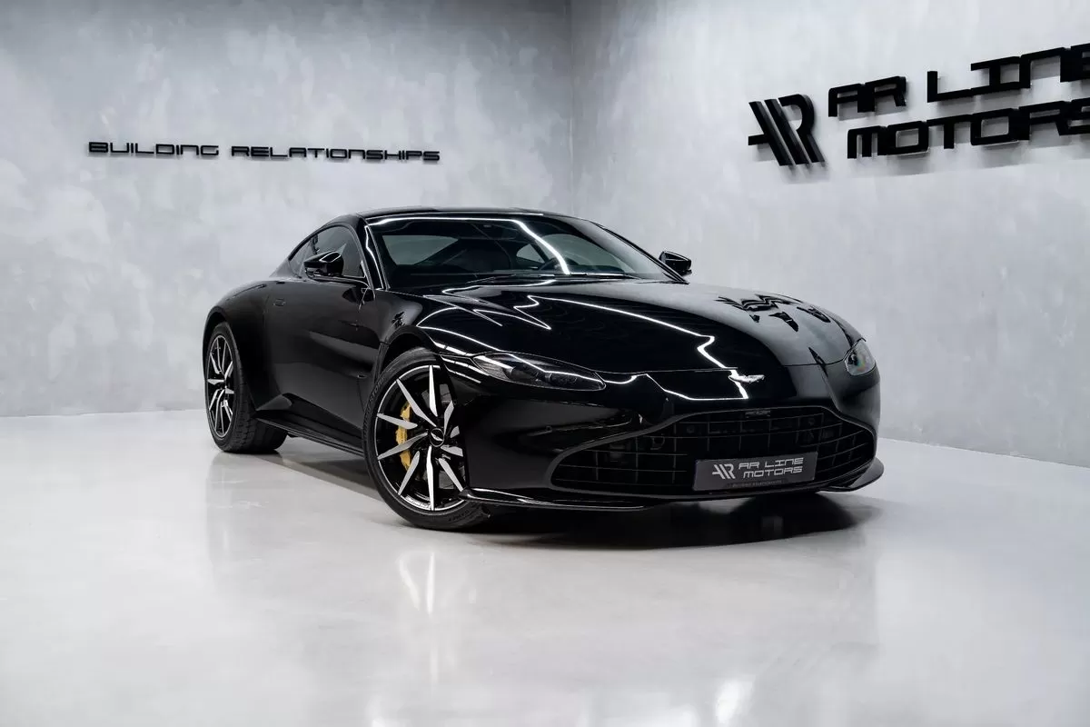 Aston Martin V8 Vantage Coupe V8 - foto 3