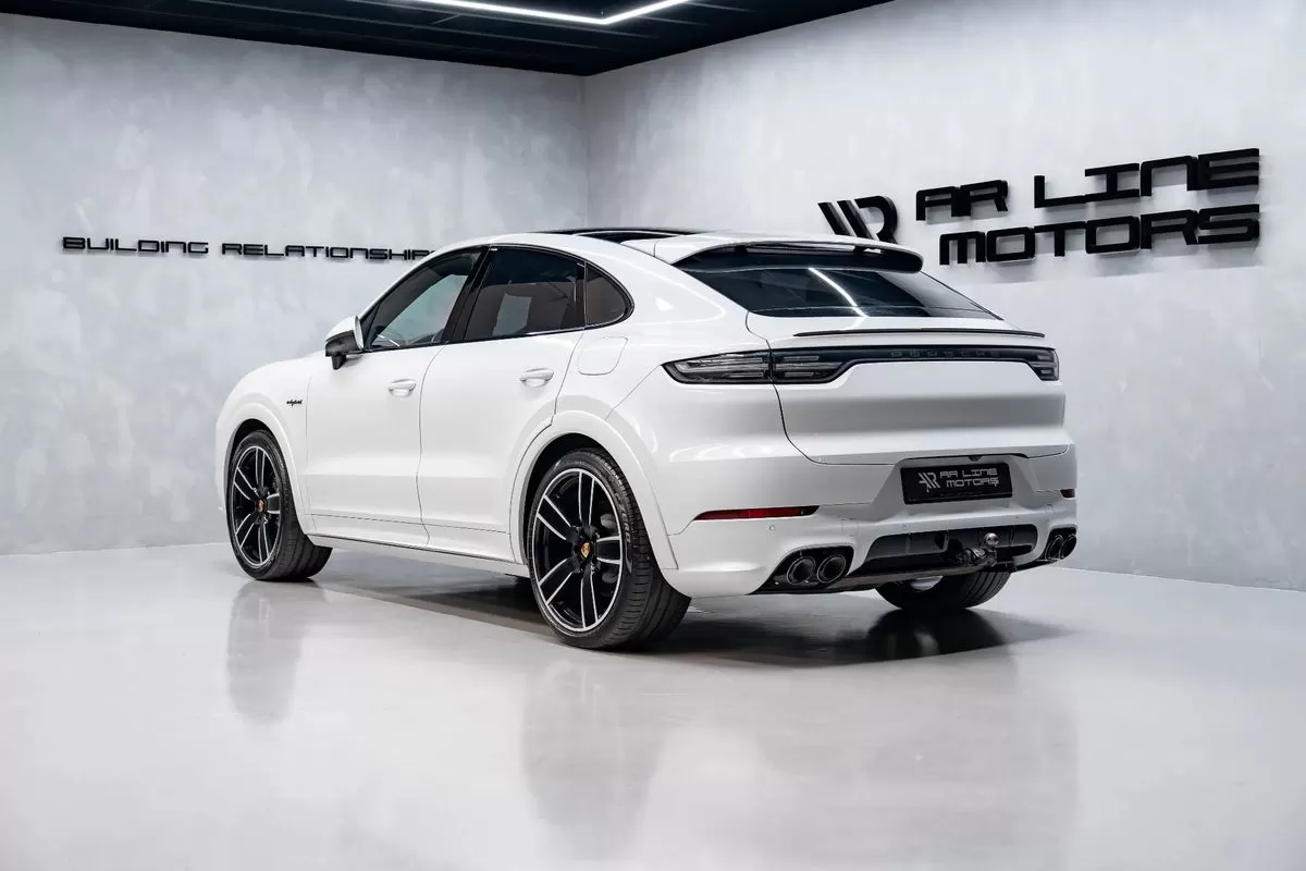 Porsche Cayenne Coupé E-Hybrid - foto 8