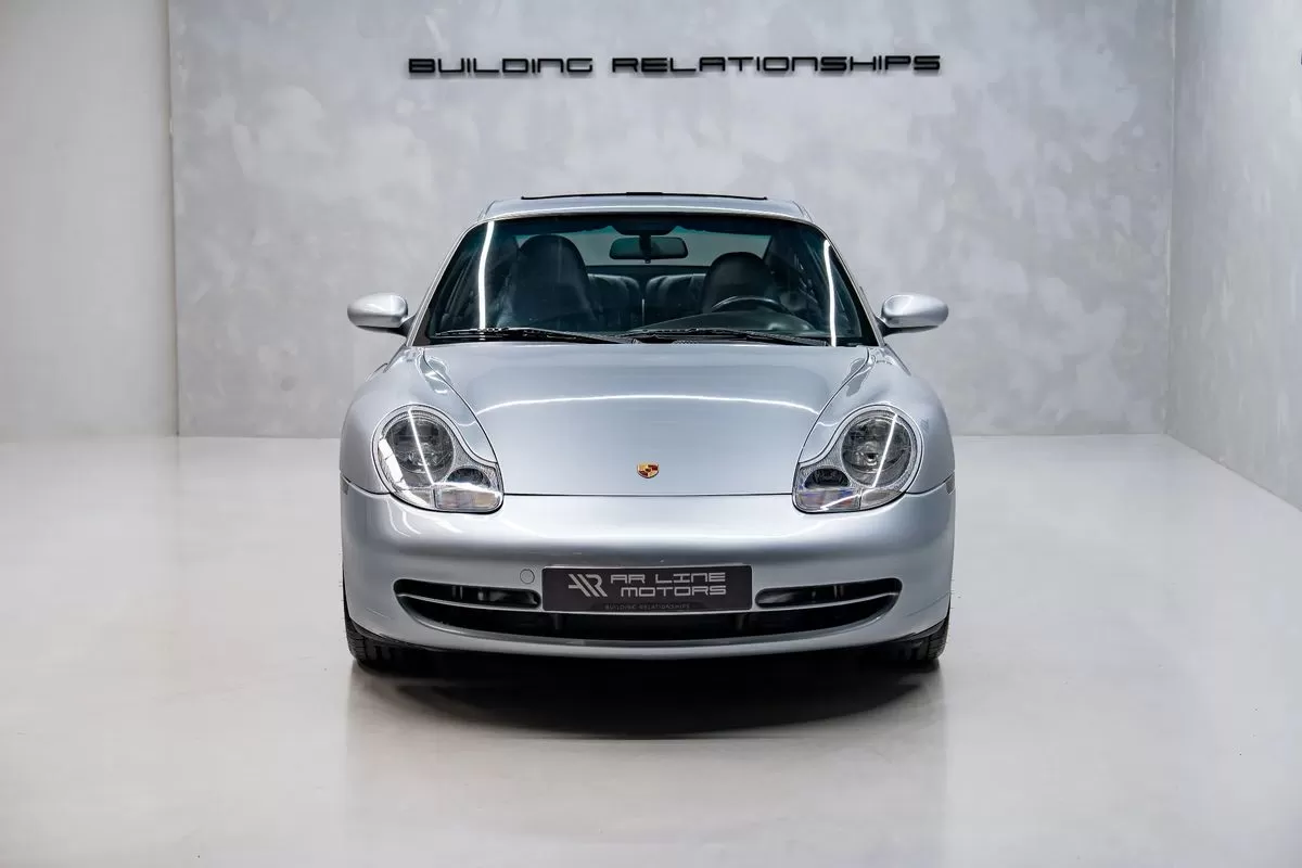 Porsche 911 (996) Carrera 4 Coupé - foto 5