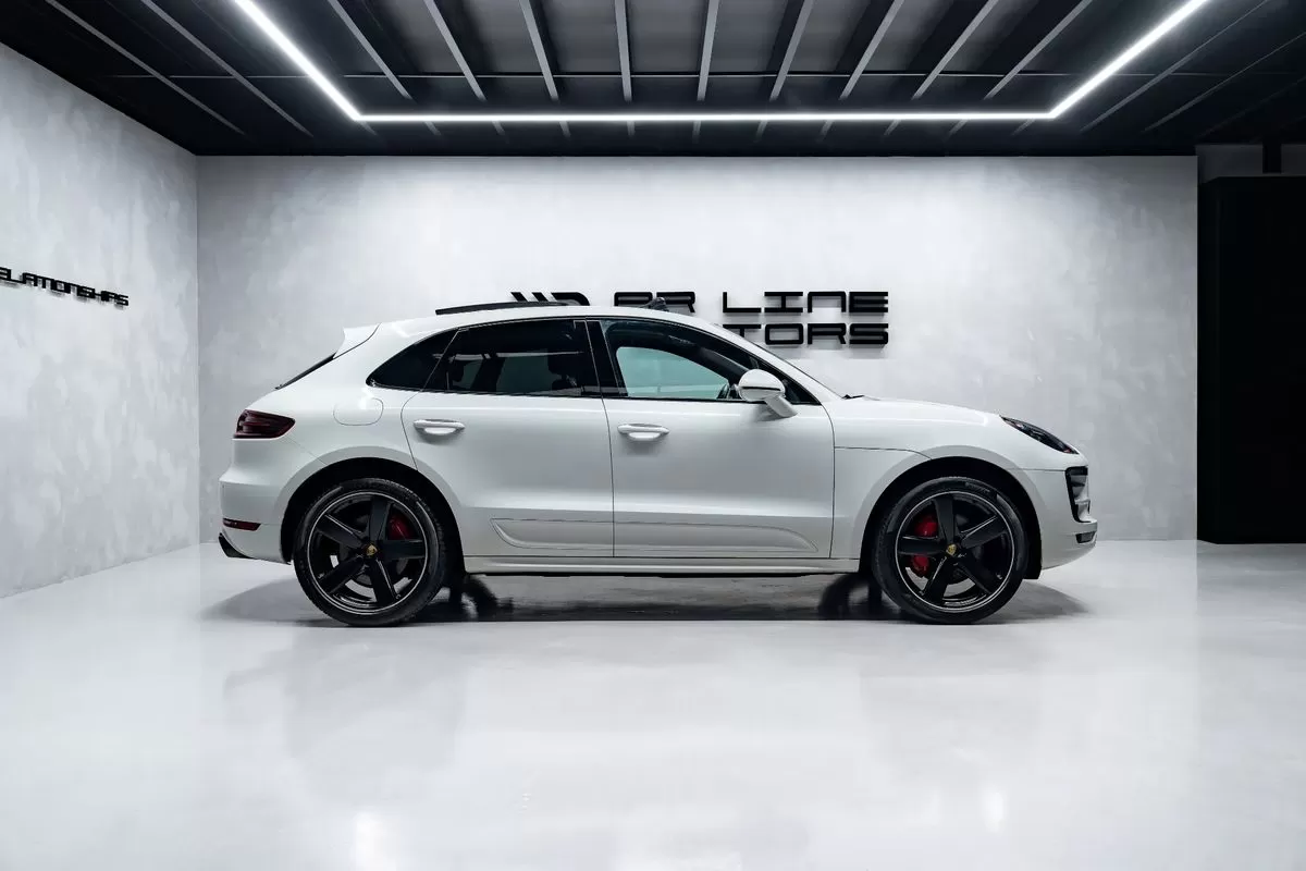 Porsche Macan  Turbo Pdk - foto 7