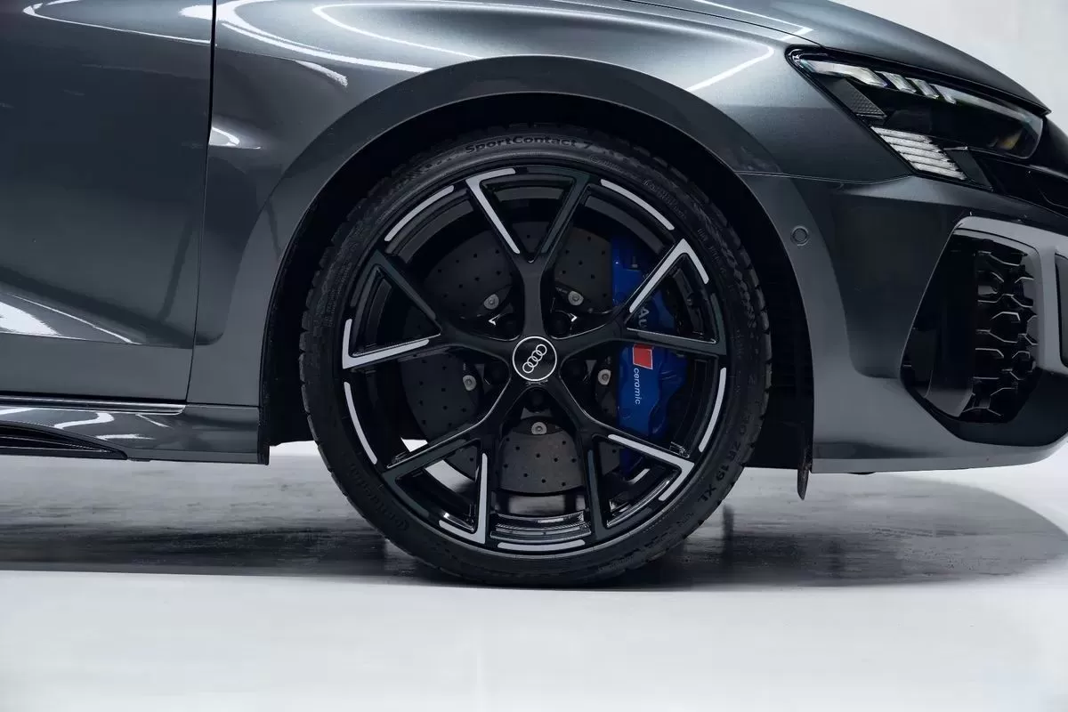 Audi RS3 Sportback TFSI quattro S tronic - foto 4