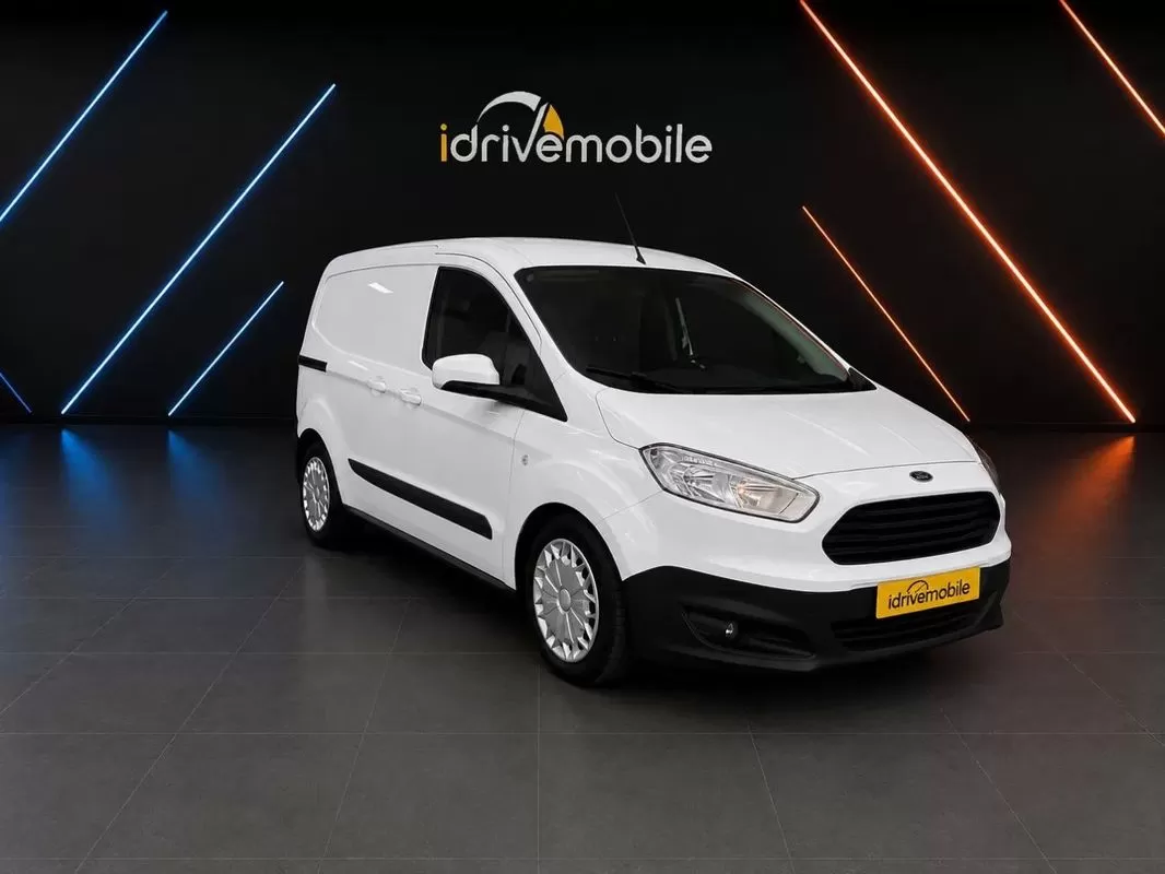 Ford  Transit Courrier Trend