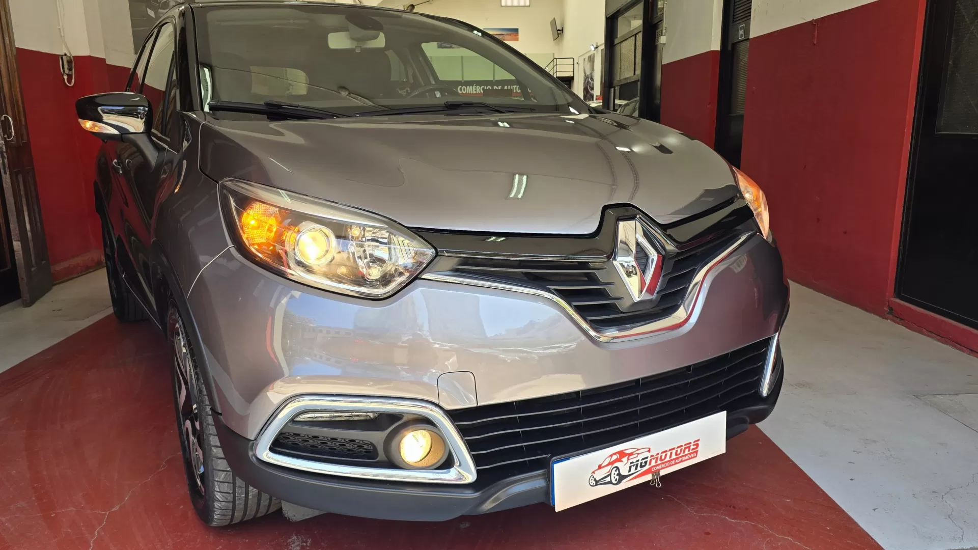 Renault Captur 0.9 TCE Sport - foto 2