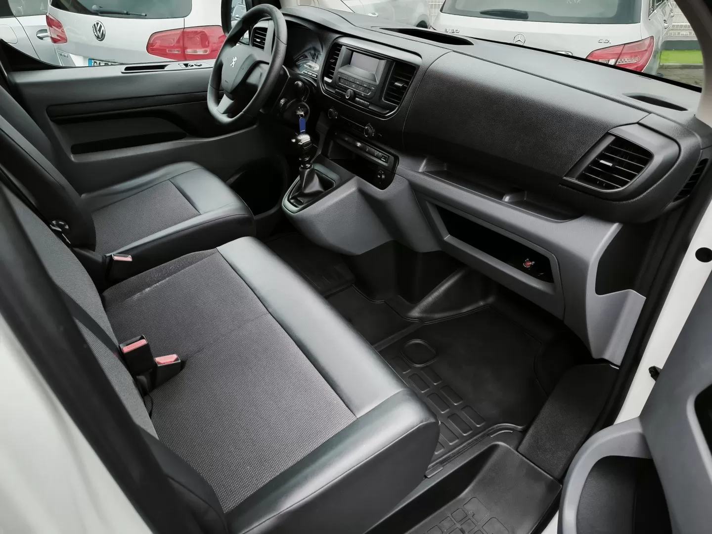 Peugeot  Expert 1.5 BlueHDI L2H1 PRO - foto 6