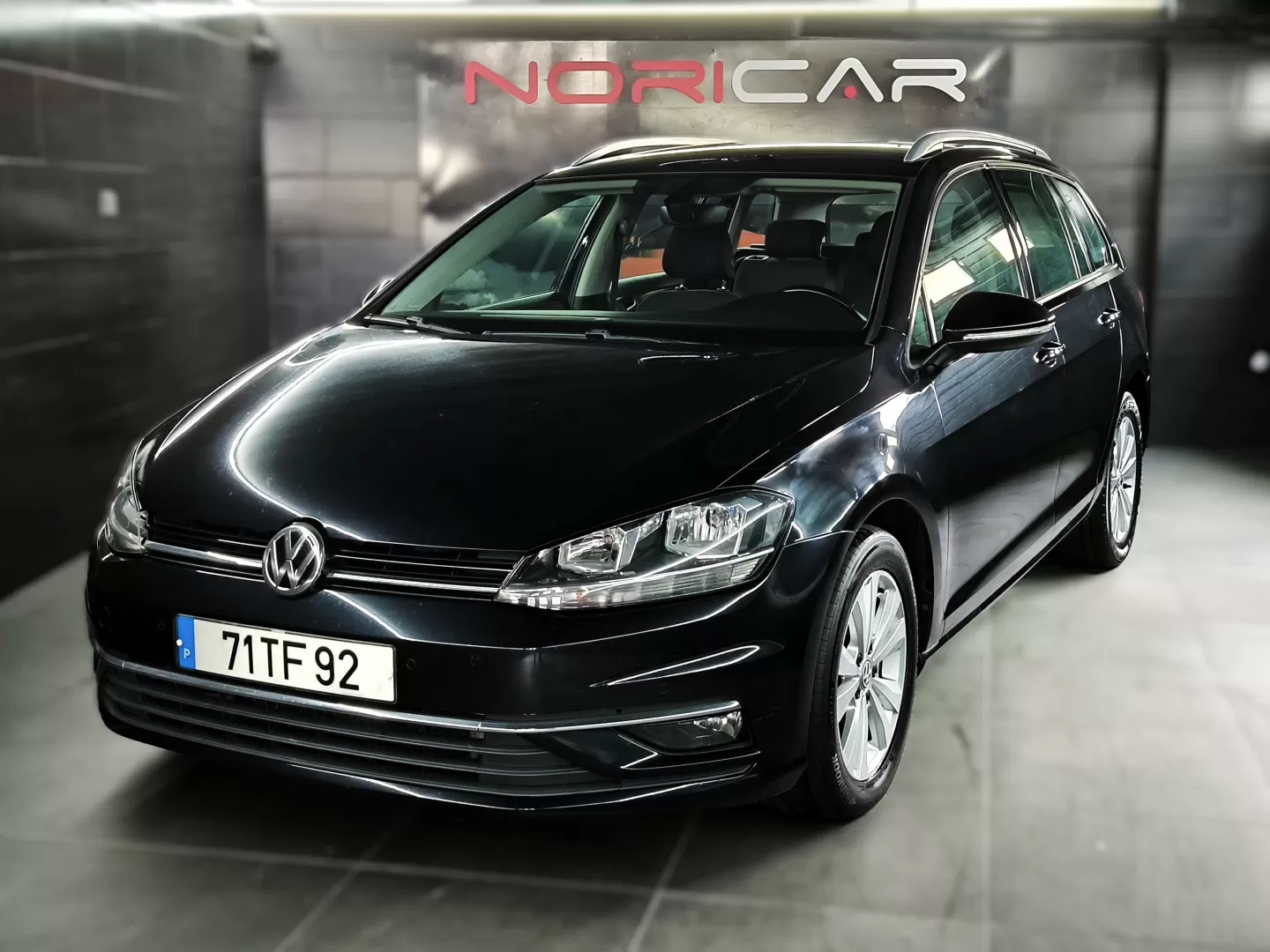 VW Golf Variant 1.6 TDi Confortline