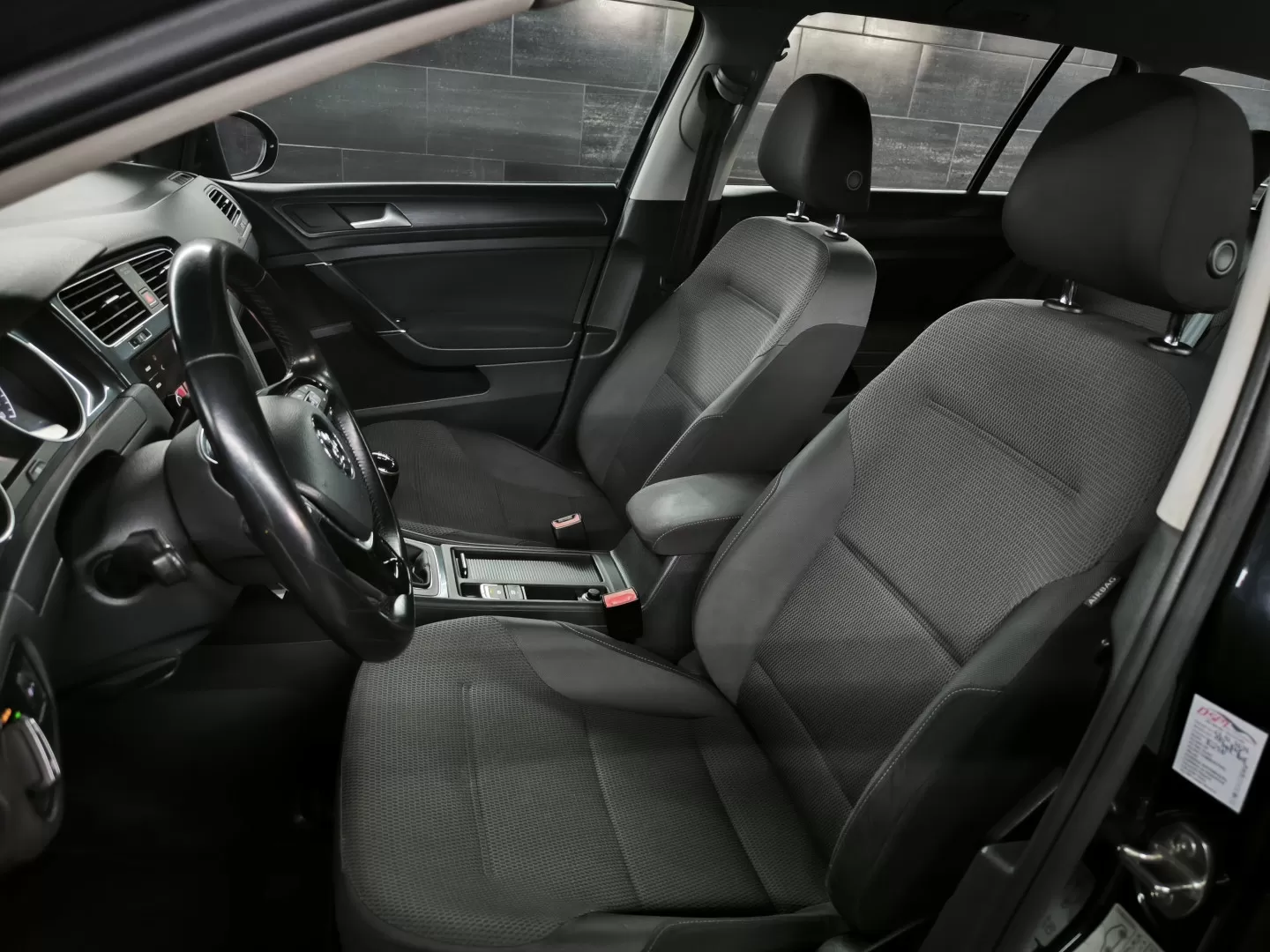 VW Golf Variant 1.6 TDi Confortline - foto 7