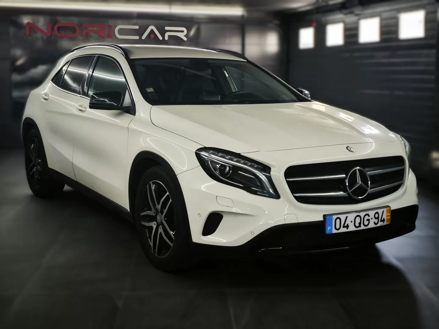 Mercedes-Benz GLA 180 CDI URBAN - foto 4