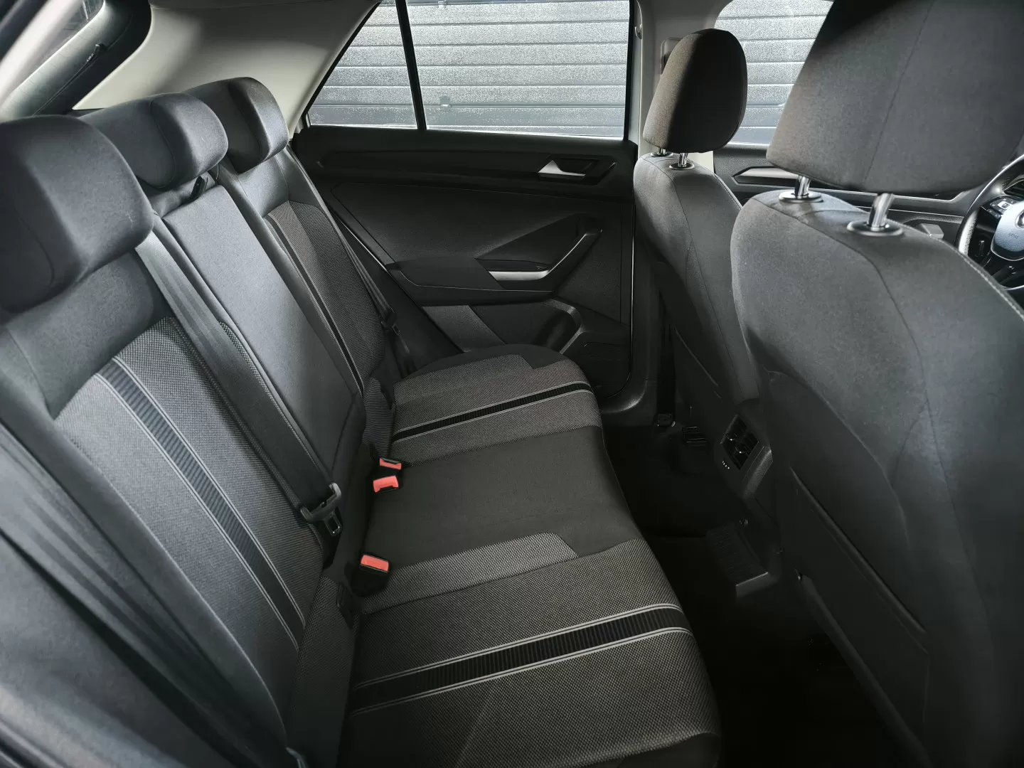 VW T-Roc 1.0 TSI - foto 7