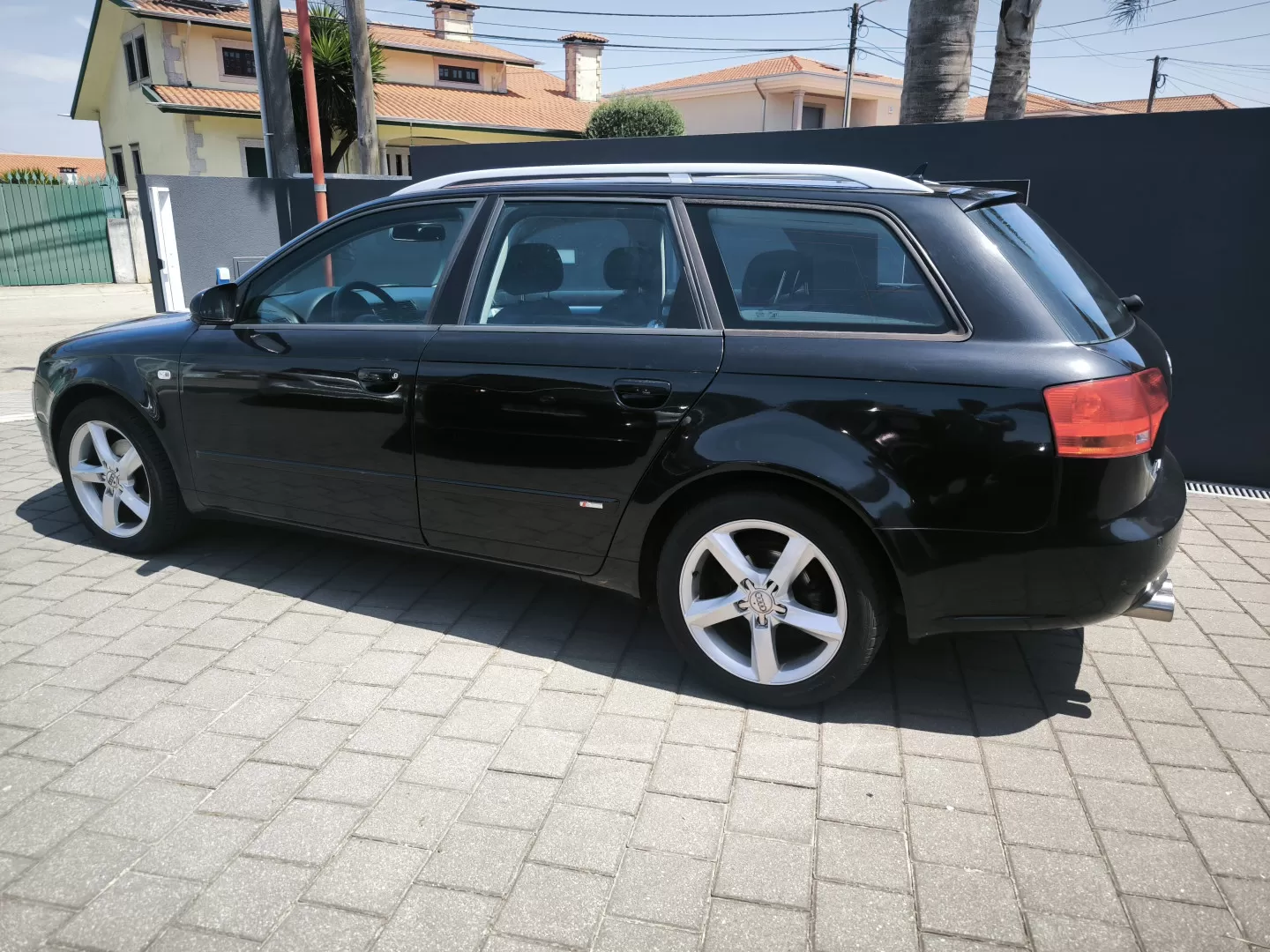 Audi A4 Avant 2.0 TDI - foto 3