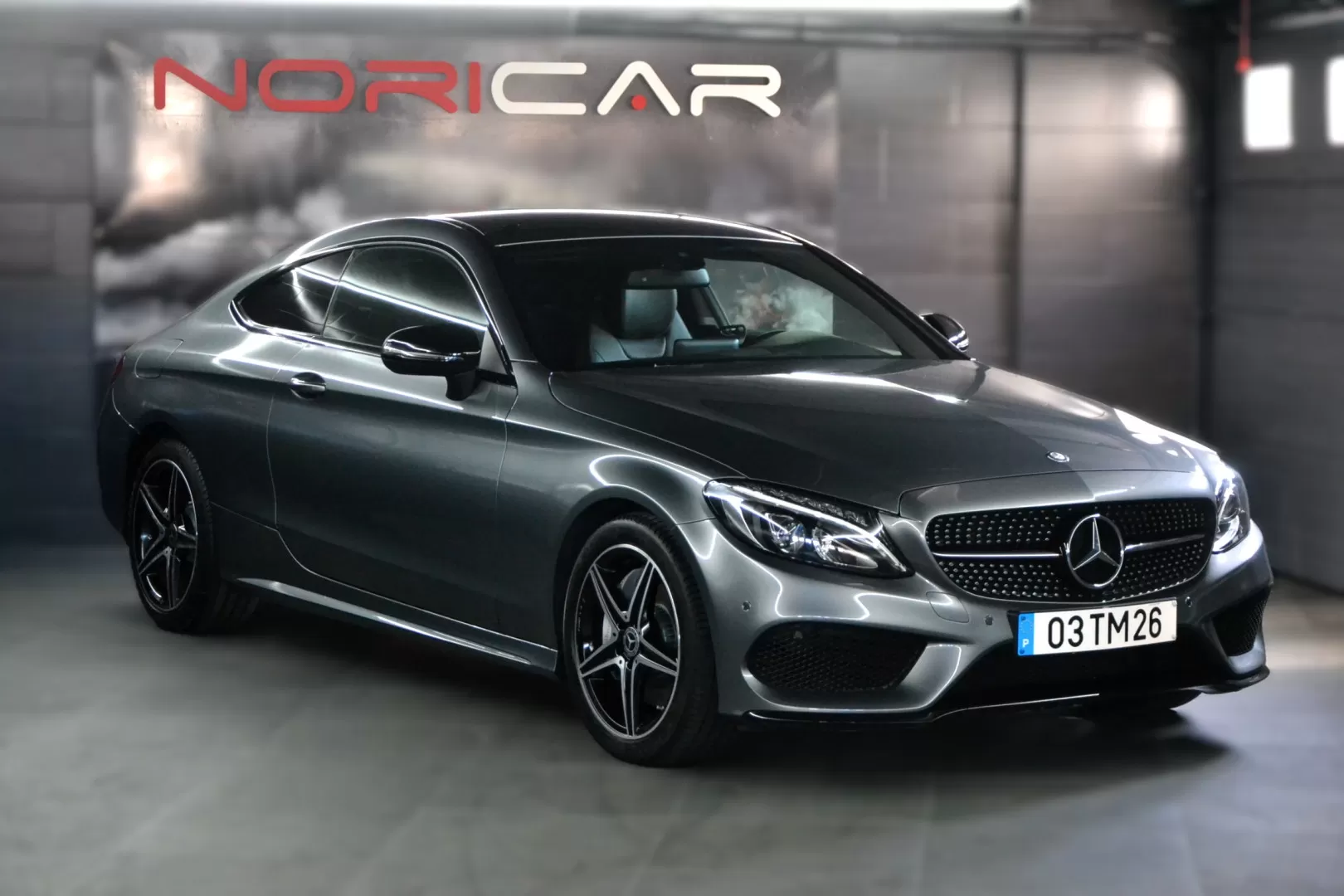 Mercedes-Benz C 250 d COUPE 9G-TRONIC AMG LINE - foto 4