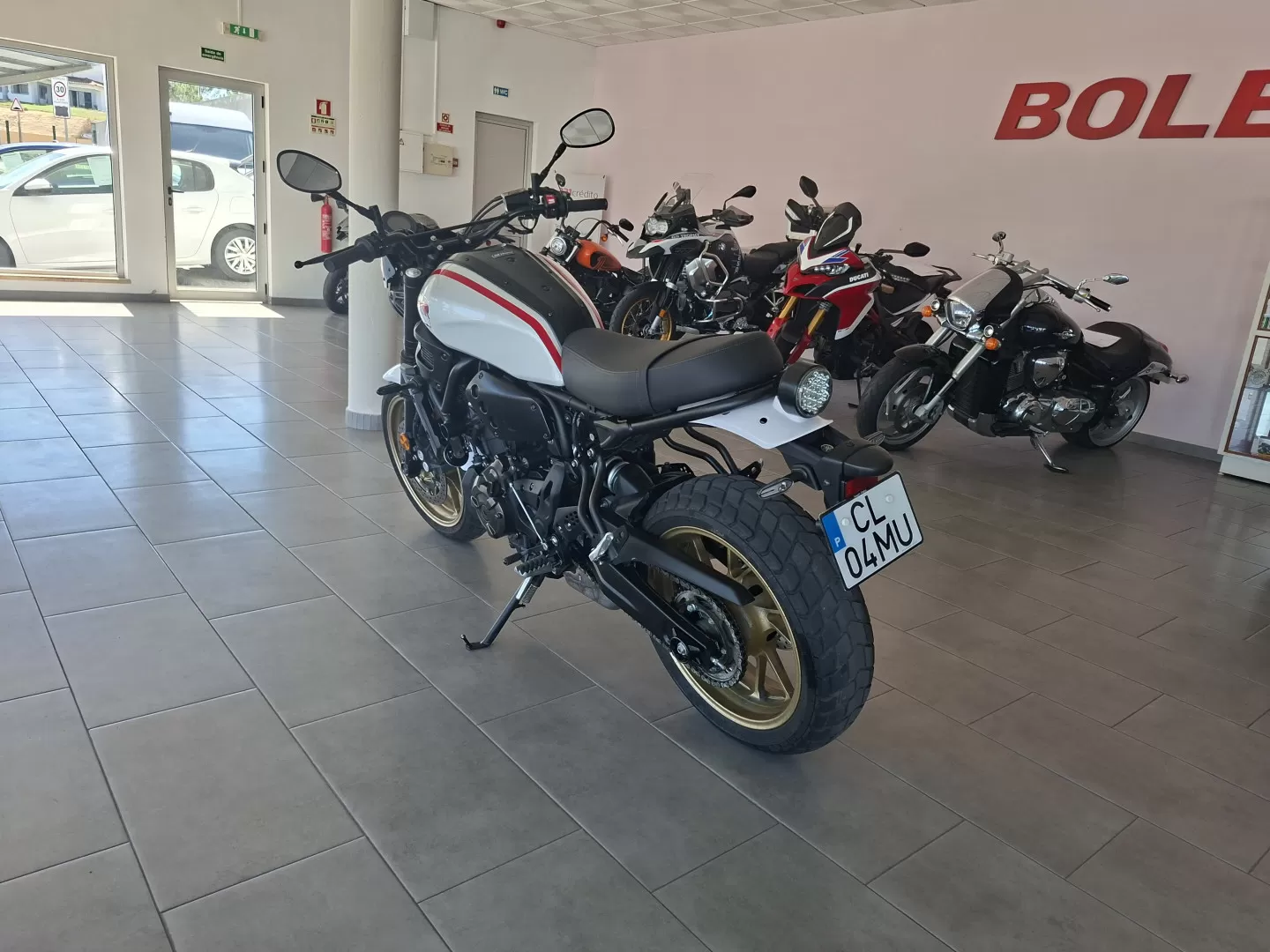 Yamaha XSR 700 TRIBUTE - foto 8