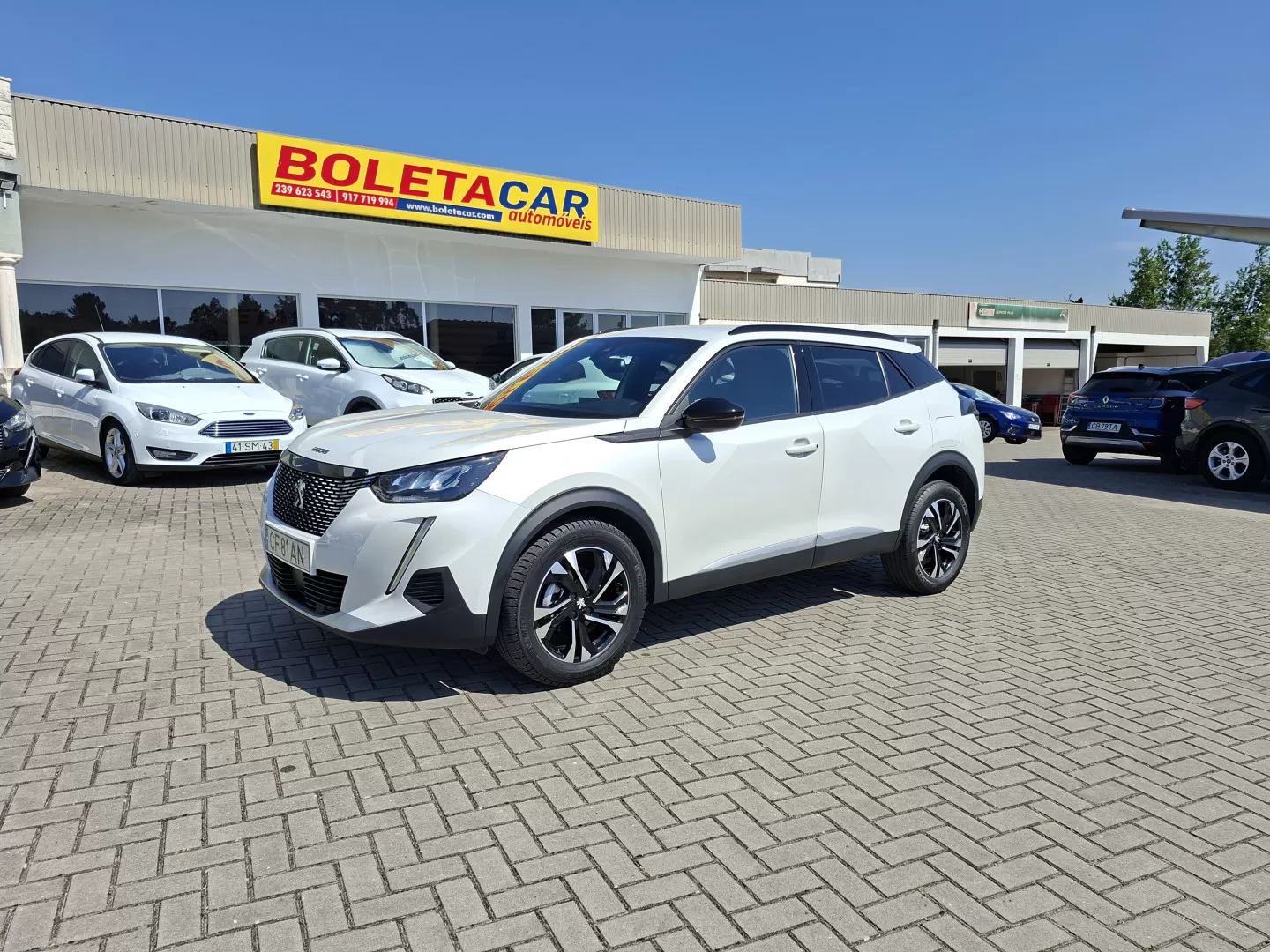 Peugeot 2008 1.2 PureTech Allure Pack - foto 2