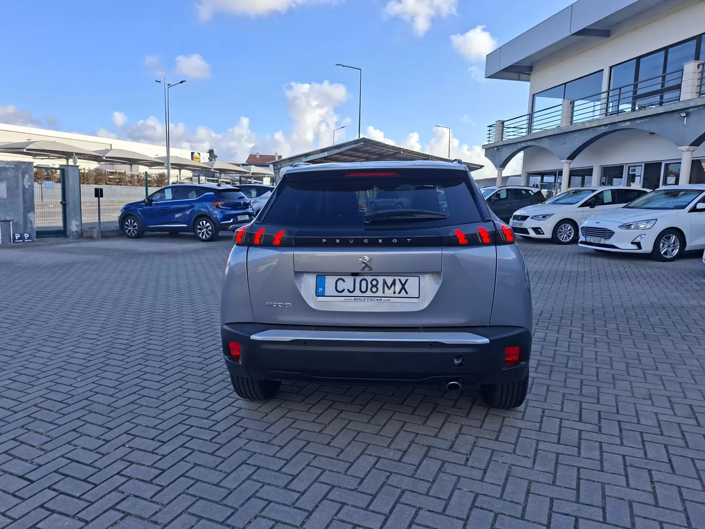 Peugeot 2008 1.5 BlueHDi Allure - foto 7