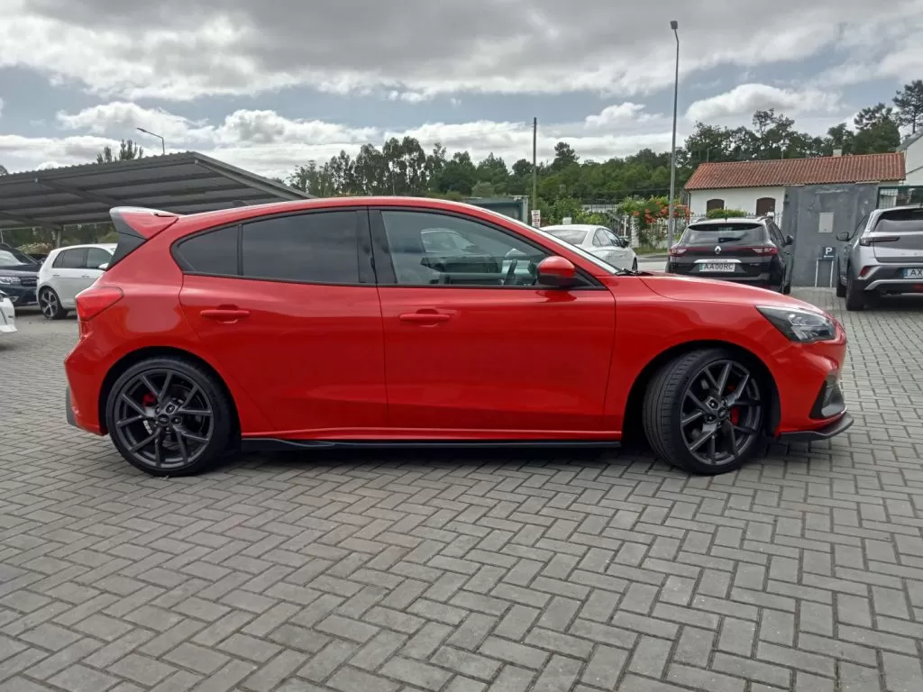 Ford Focus 2.3 EcoBoost ST X - foto 5