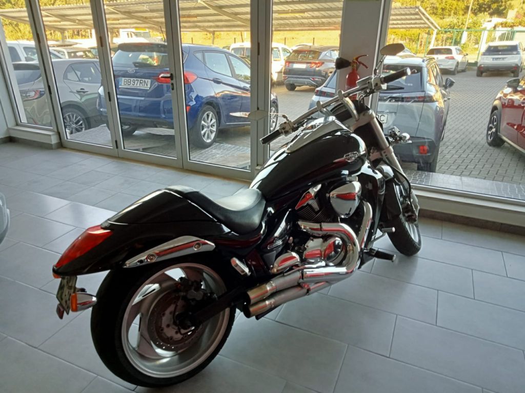 Suzuki Intruder 1.800 Boss - foto 2