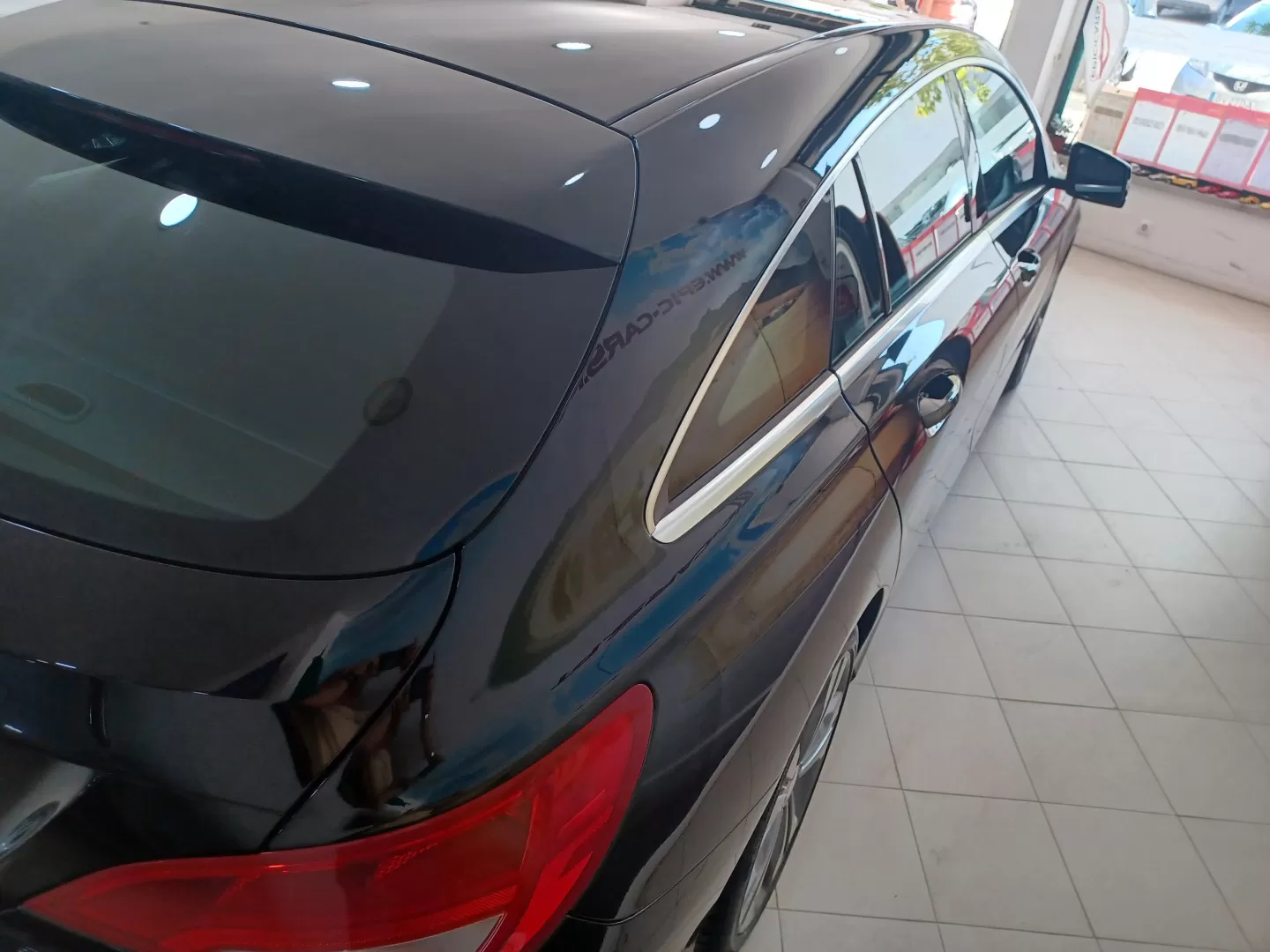 Mercedes-Benz CLA 180 d Shooting Brake Urban - foto 7