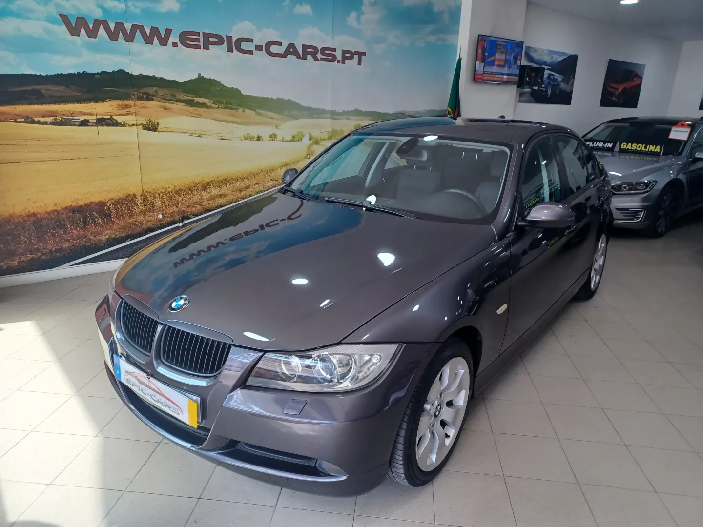 BMW 318 d - foto 2