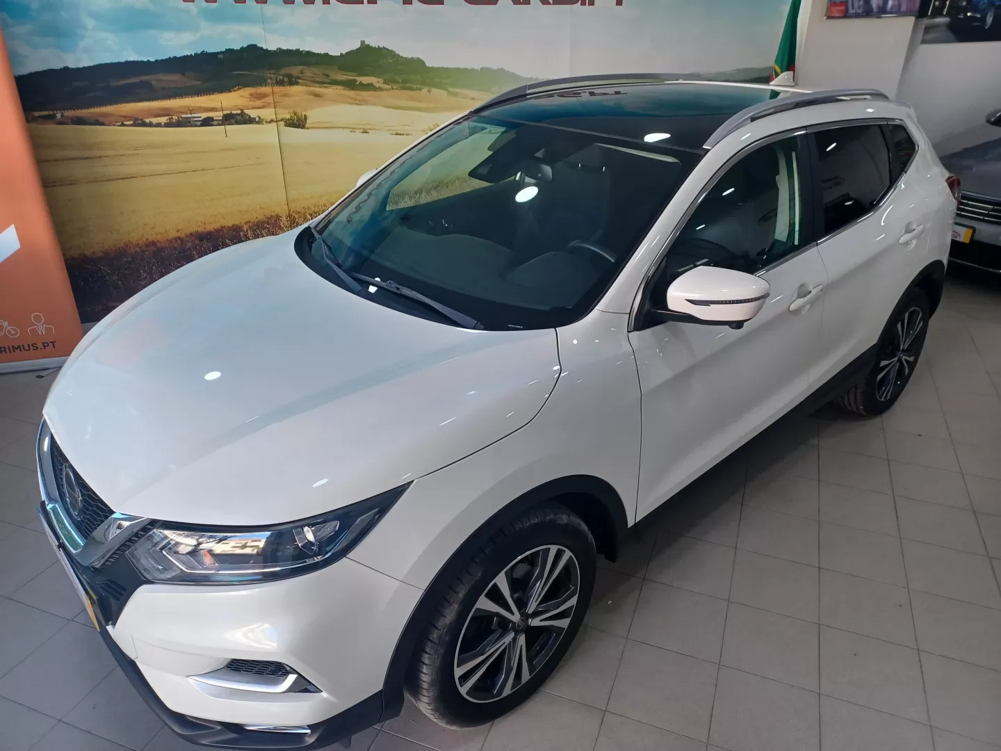 Nissan Qashqai 1.5 dCi N-Connecta J18 - foto 5